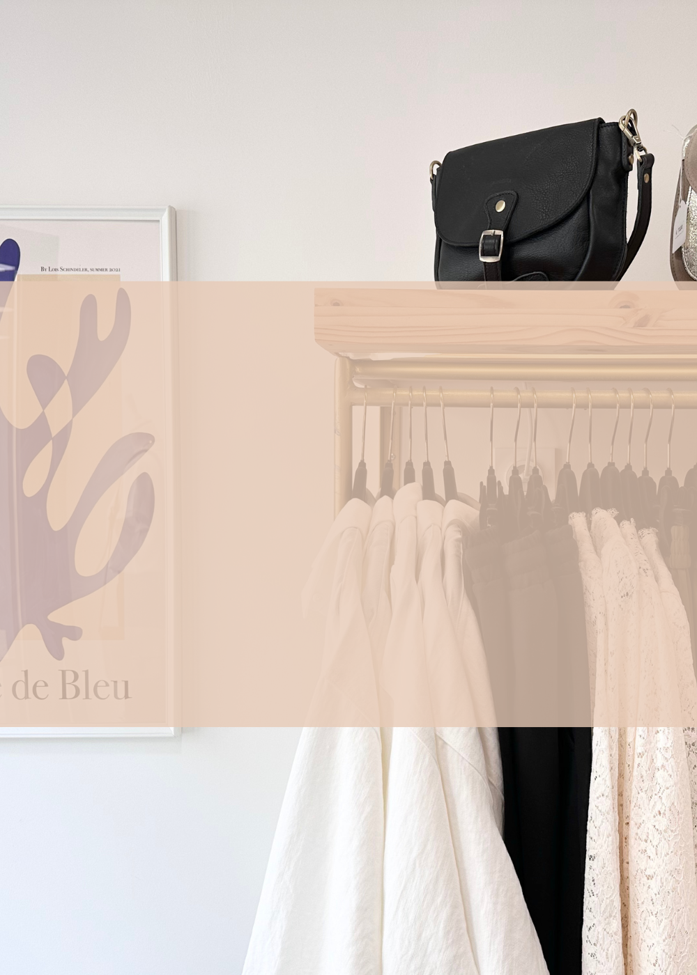 Ambiance de la boutique de mode Solaire située à Pérols format mobile