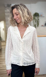 Blouse femme écrue en dentelle florale à manches longues