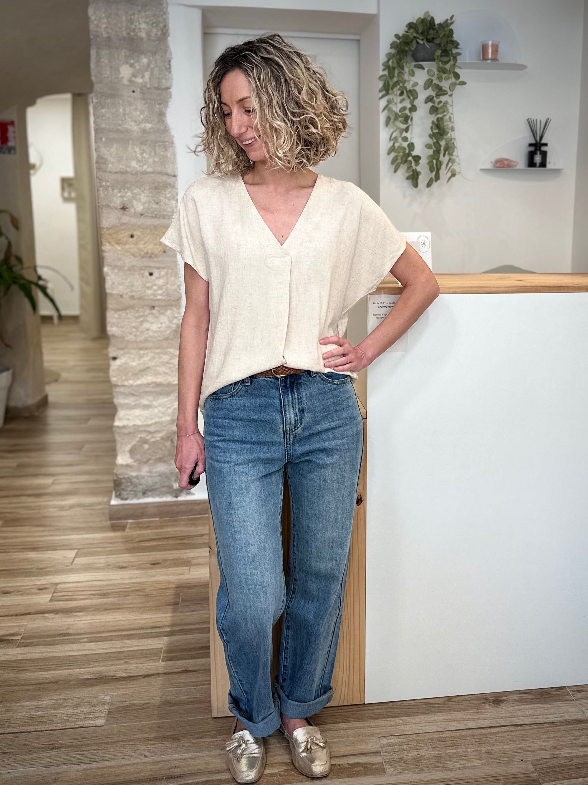 Blouse beige femme en viscose et lin look printemps