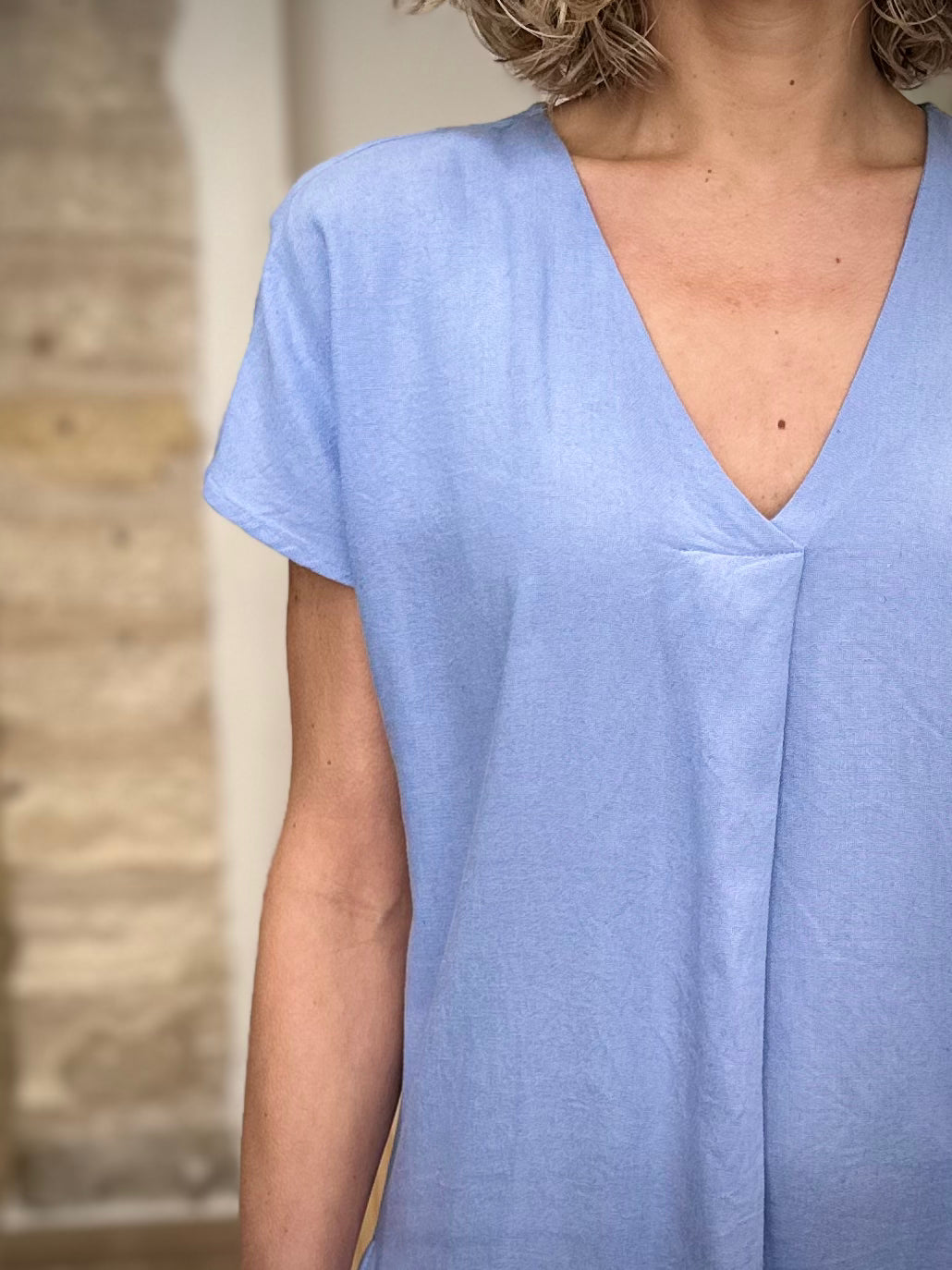 Détail tissu viscose lin bleu clair 