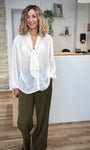 Look bureau avec blouse écru Splendide et pantalon tailleur
