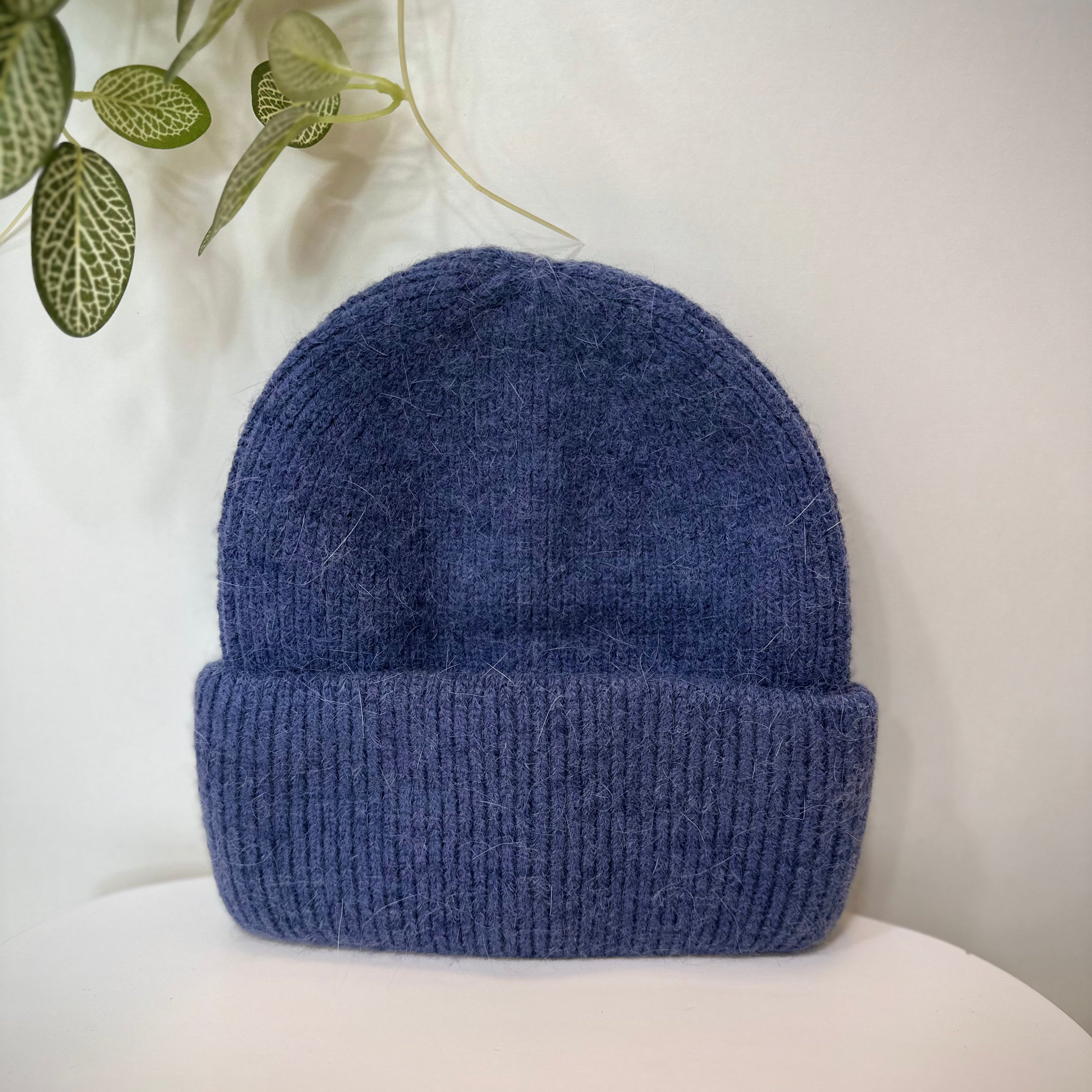 Bonnet bleu jean texture angora