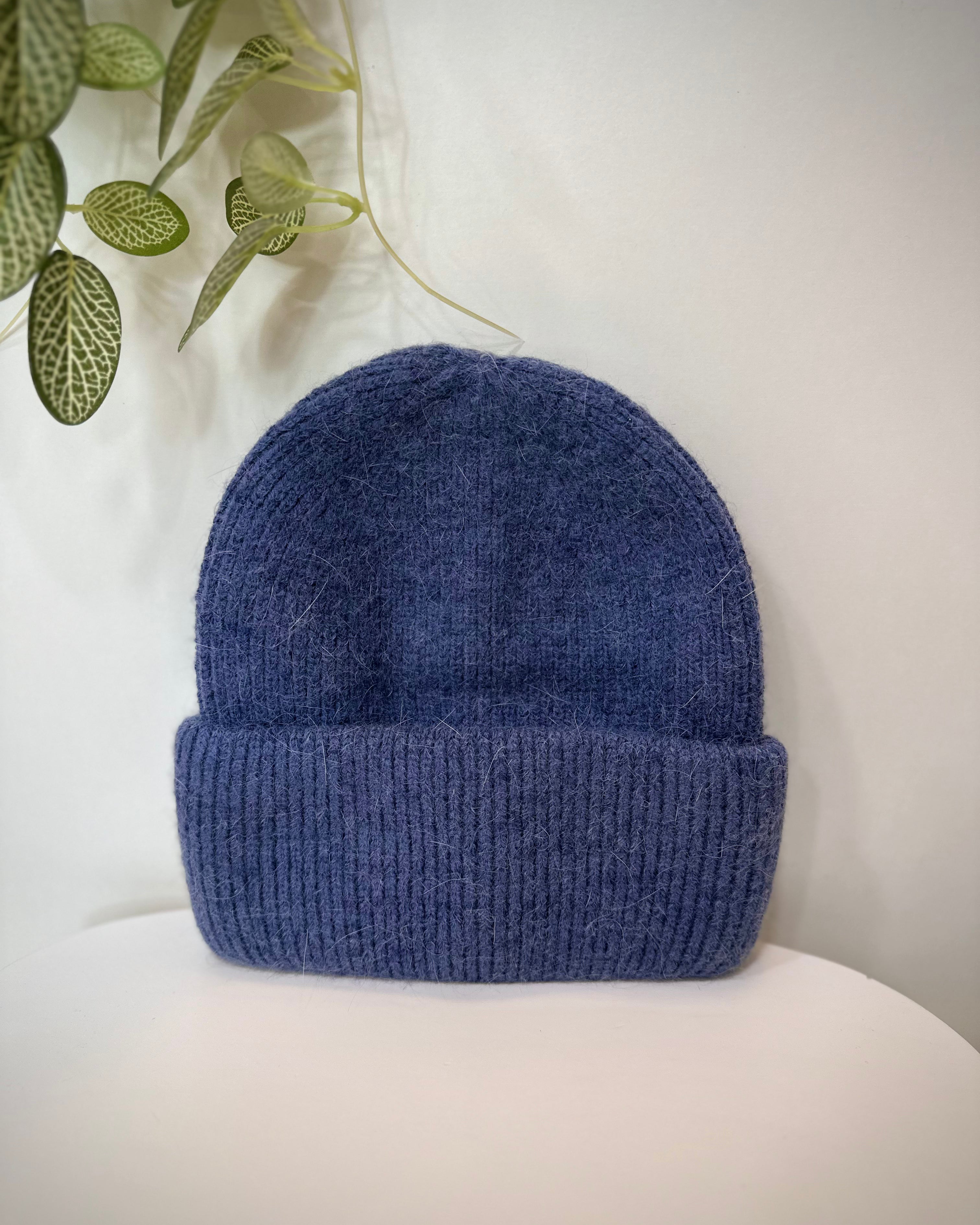 Bonnet bleu jean texture angora