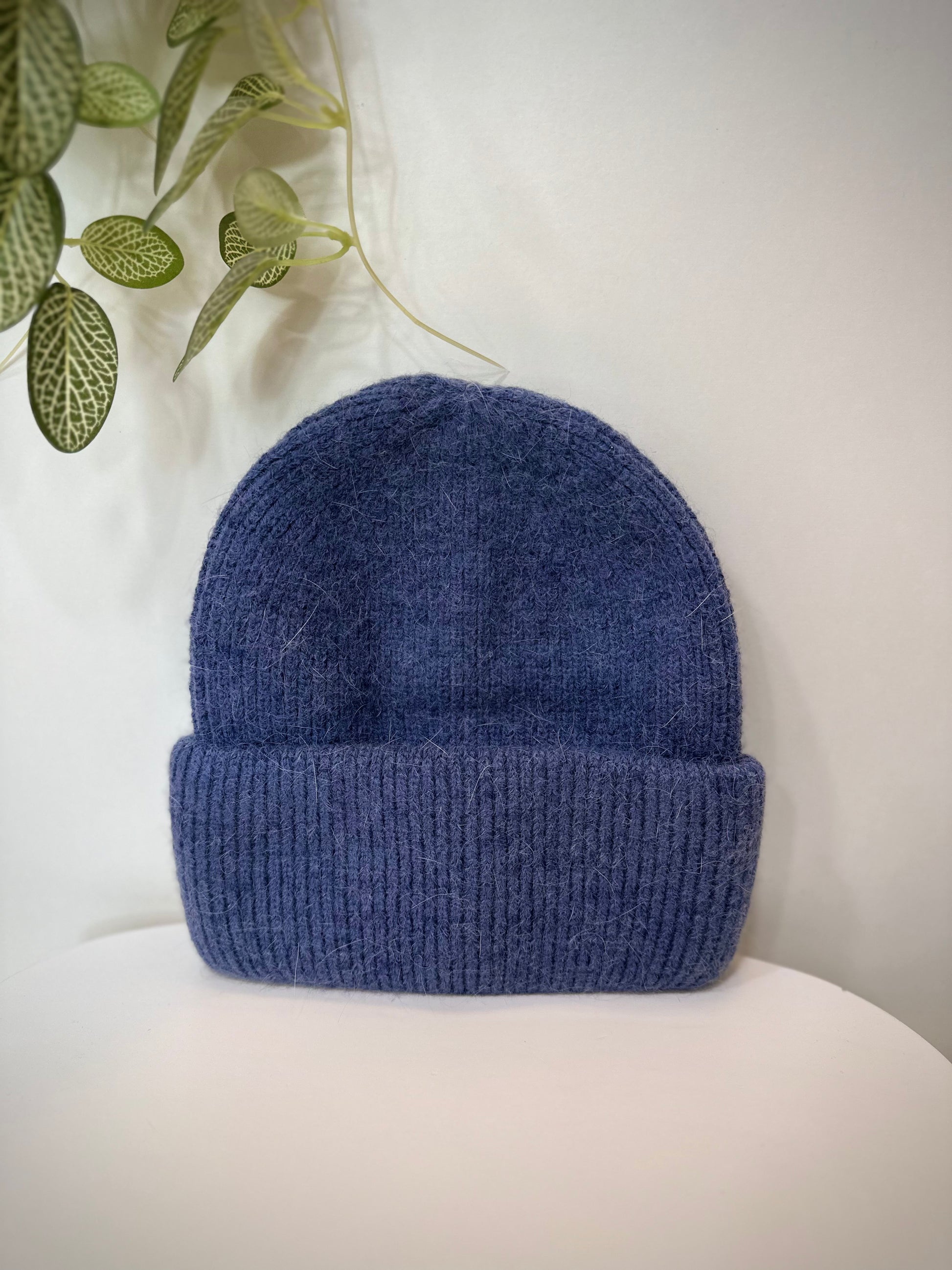 Bonnet bleu jean texture angora