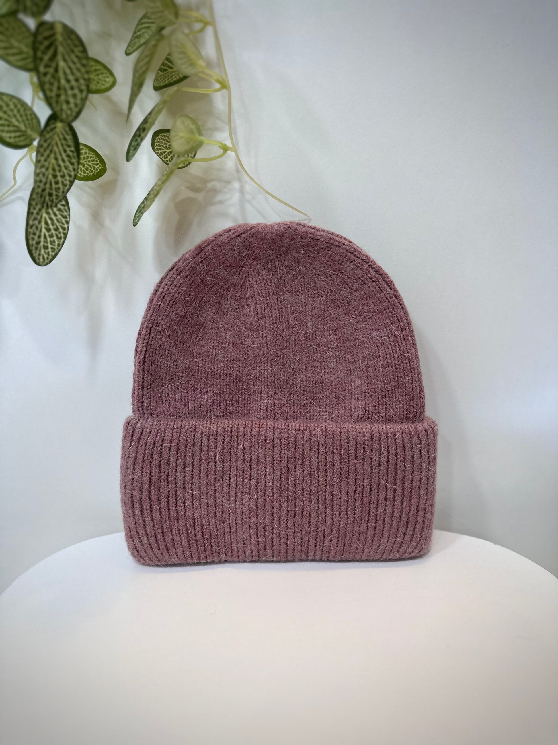 Bonnet Aurore vieux rose avec revers