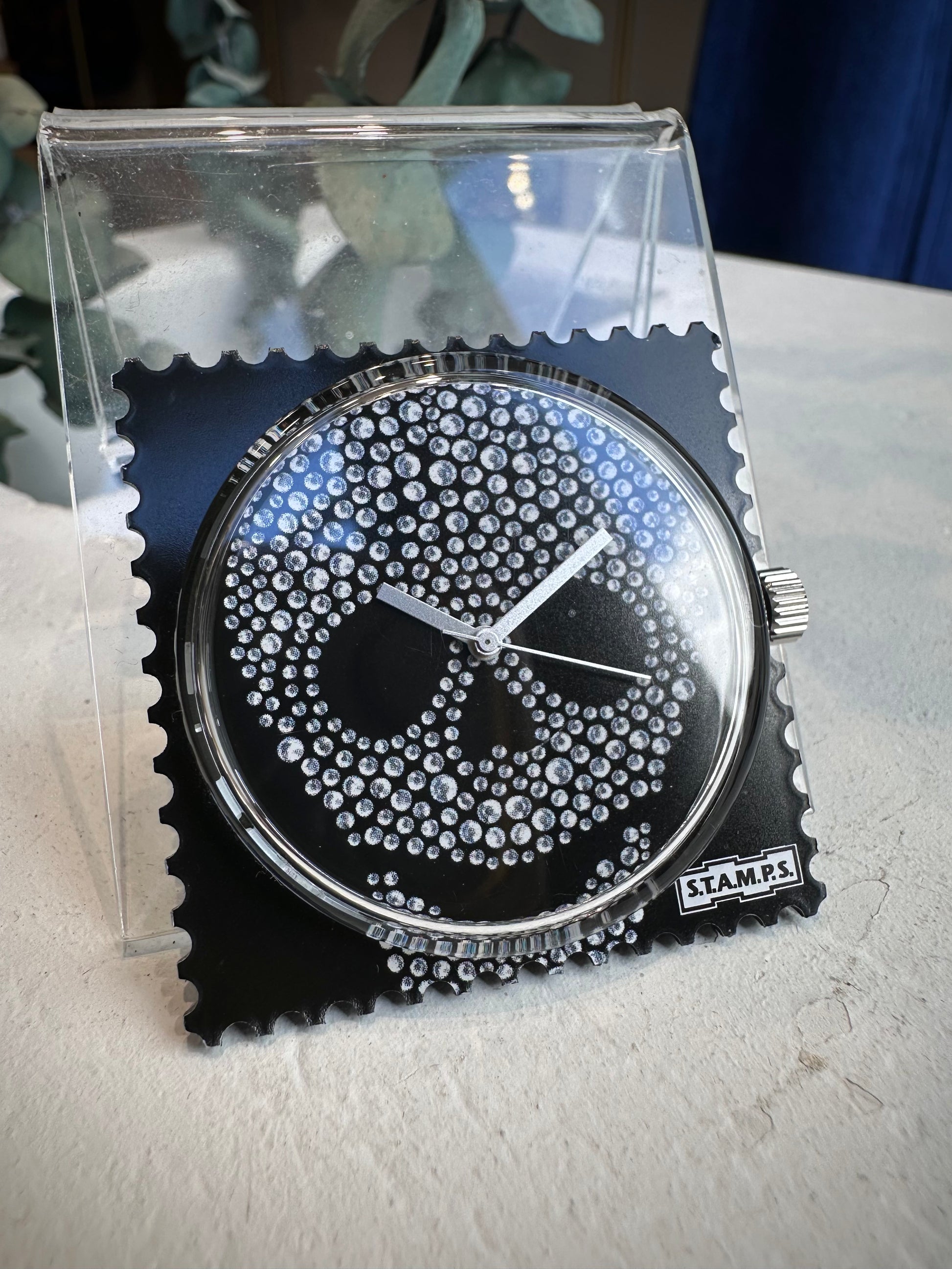 Cadran montre STAMPS Diamond Head tête de mort en diamants