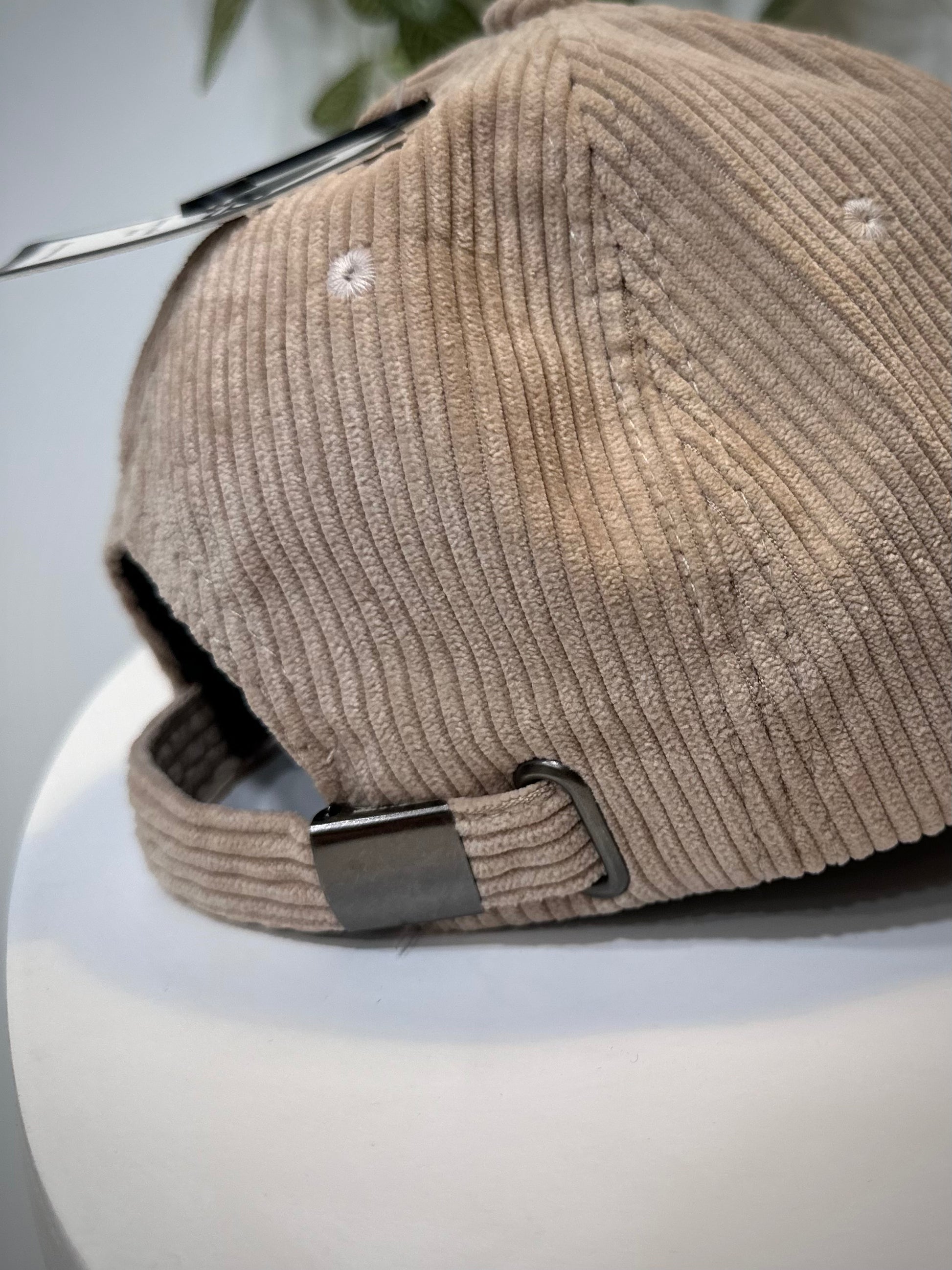 Patte réglable arrière casquette modèle Luna