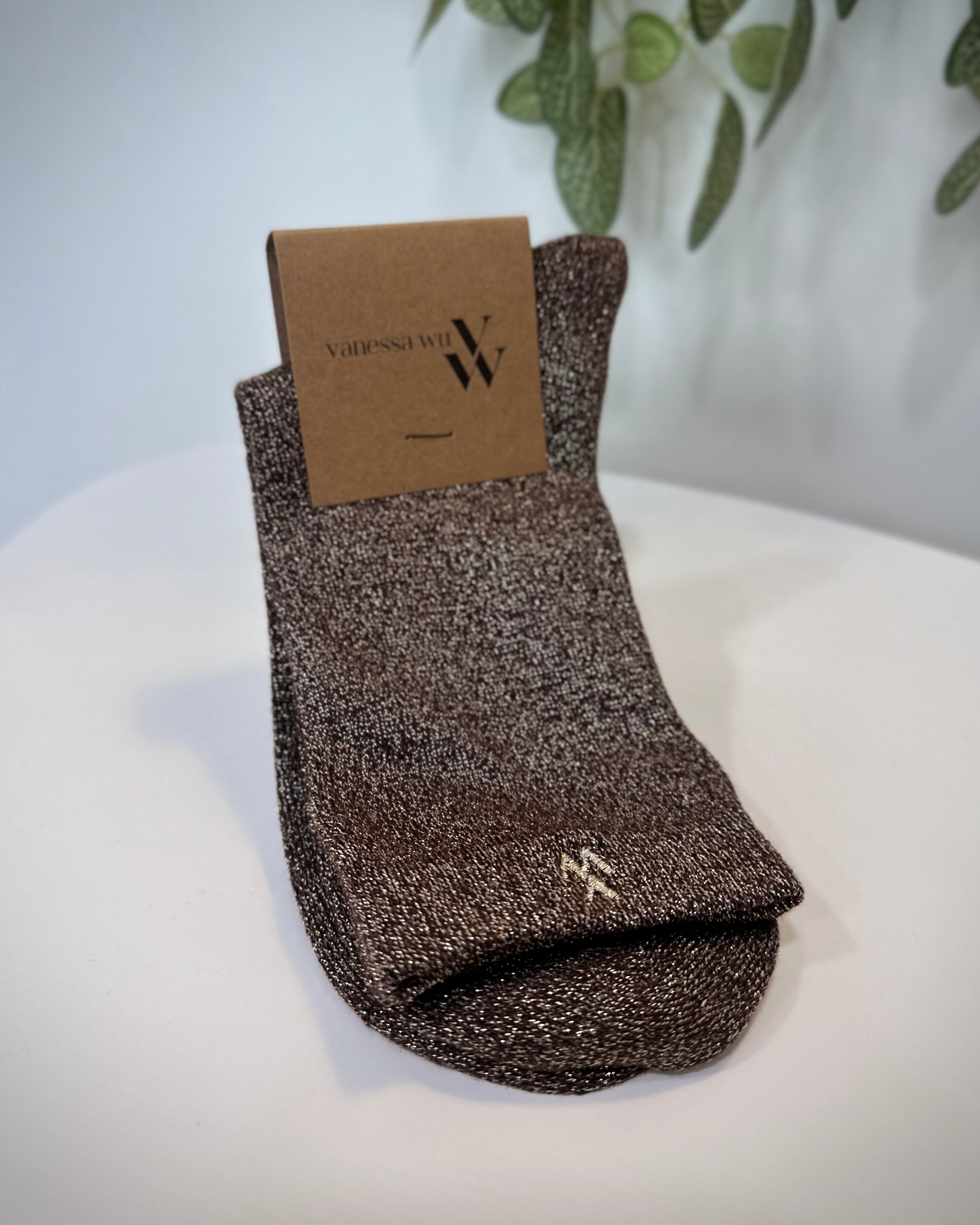 Chaussettes femme montantes marron à fils dorés scintillants