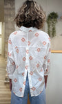 Chemise brodée femme détail dos ouvert boutonné