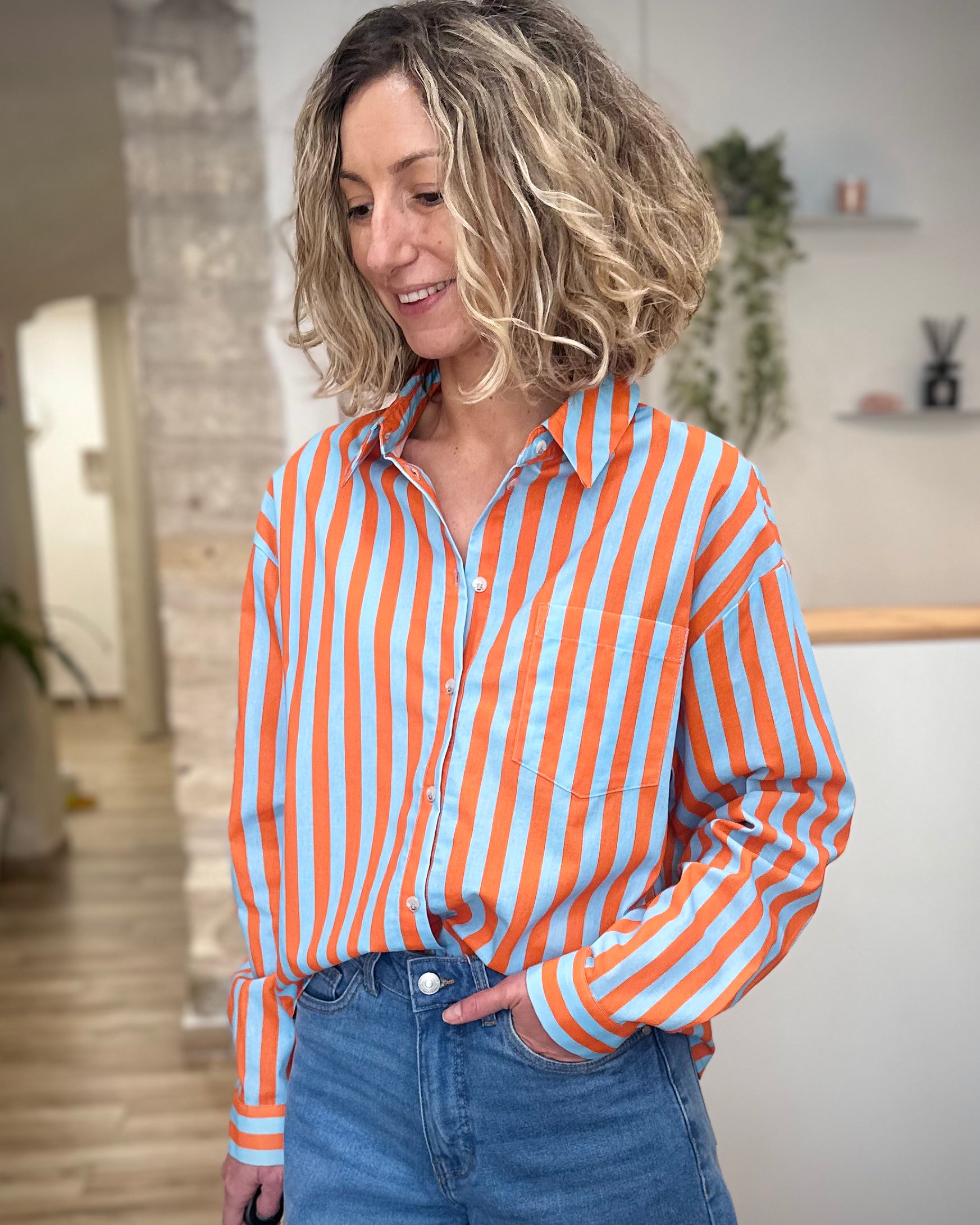 Chemise femme colorée coupe droite casual chic 