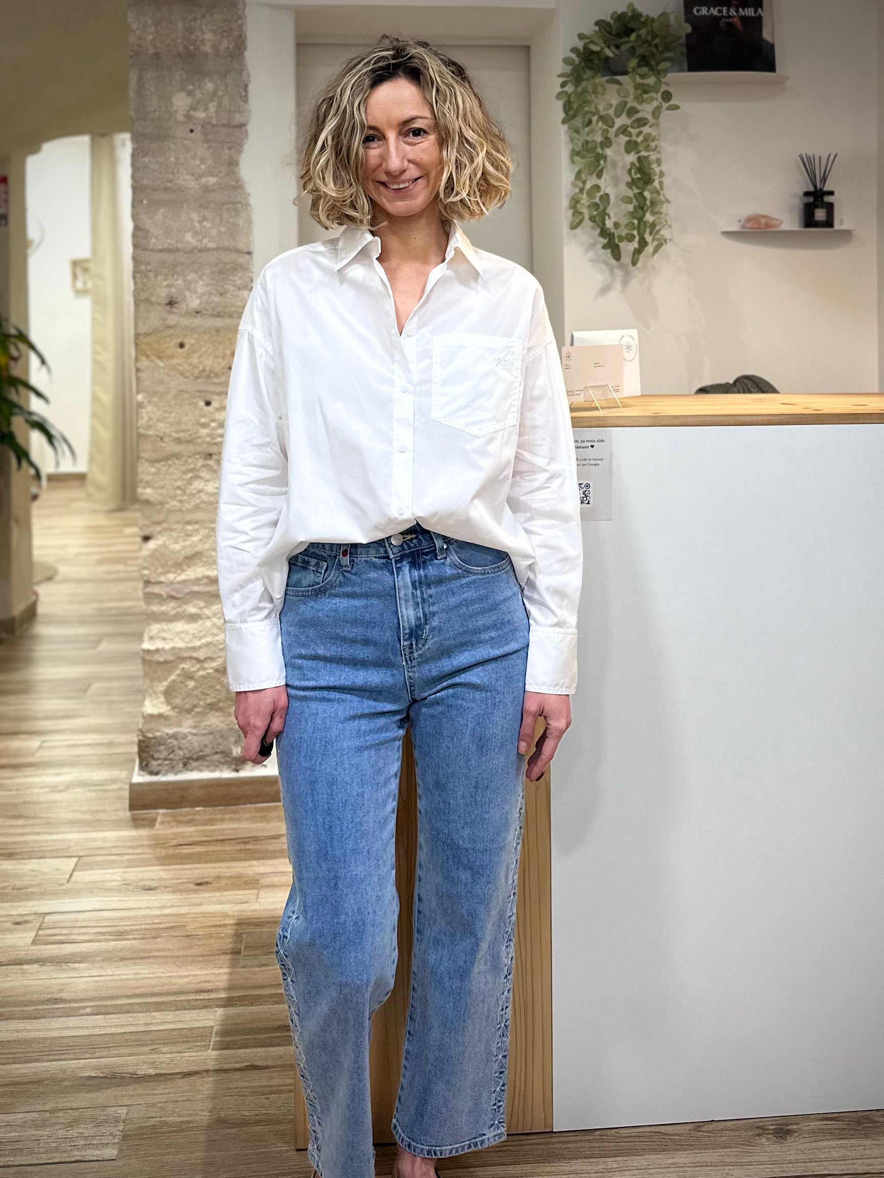 Chemise oversize chic pour look moderne