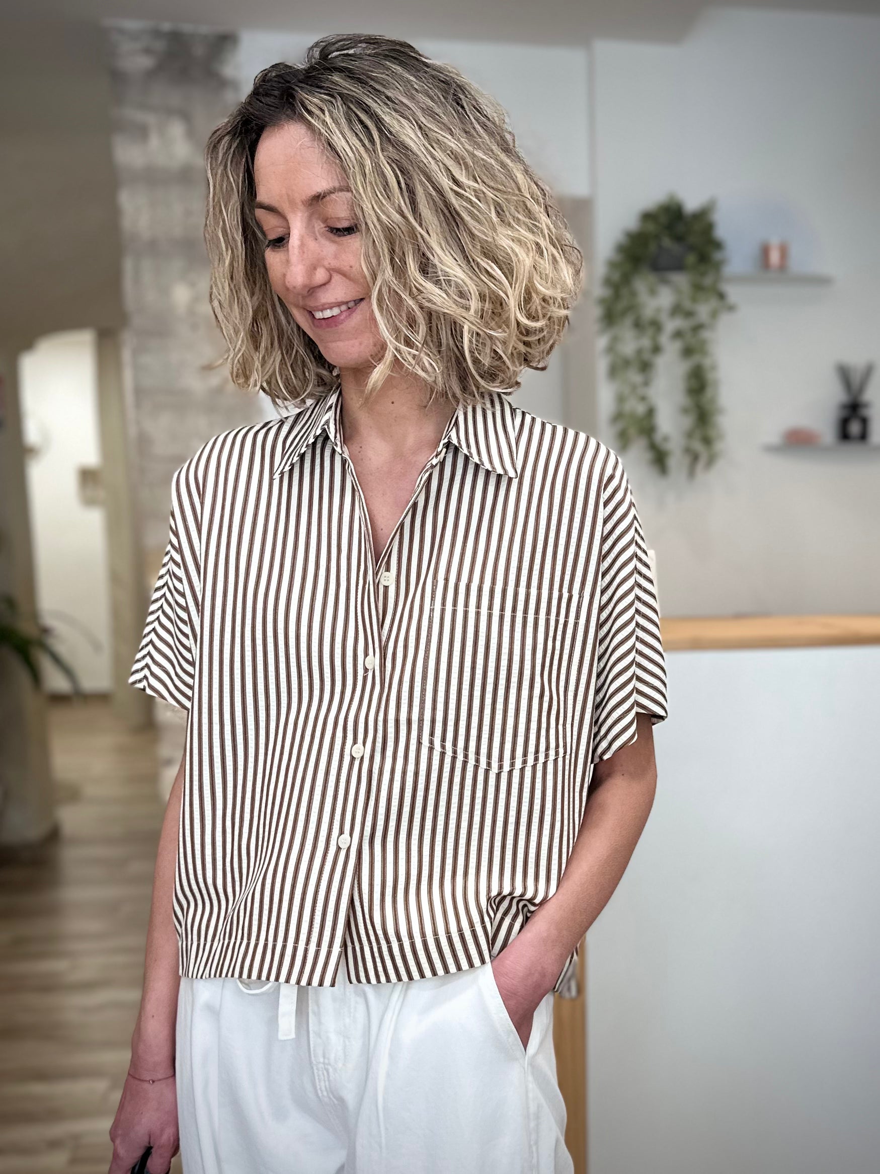 Chemise fluide femme avec poche poitrine