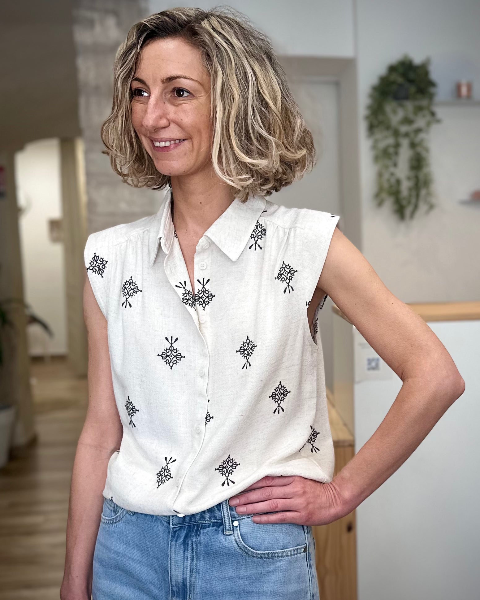 Chemise femme bohème chic avec broderies 