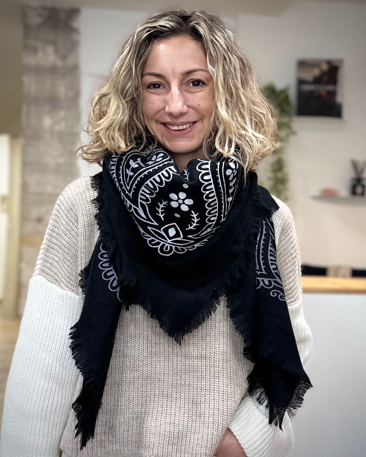 Large carré bandana en viscose laine