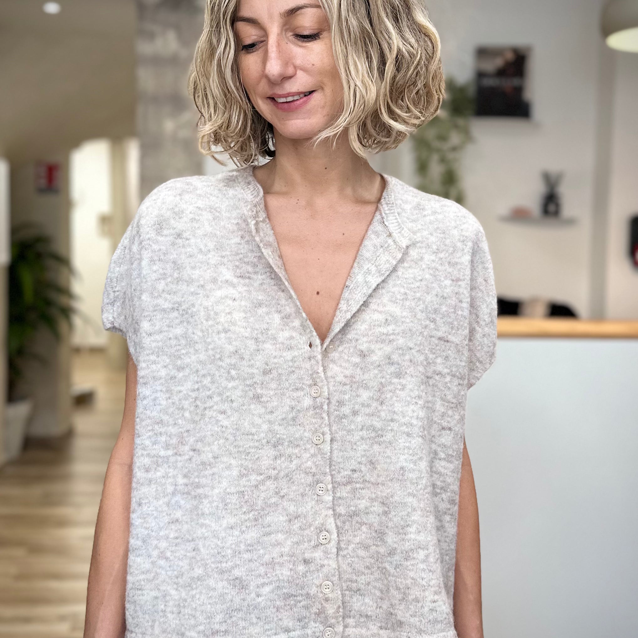 Gilet ample en maille oatmeal melange vu de face