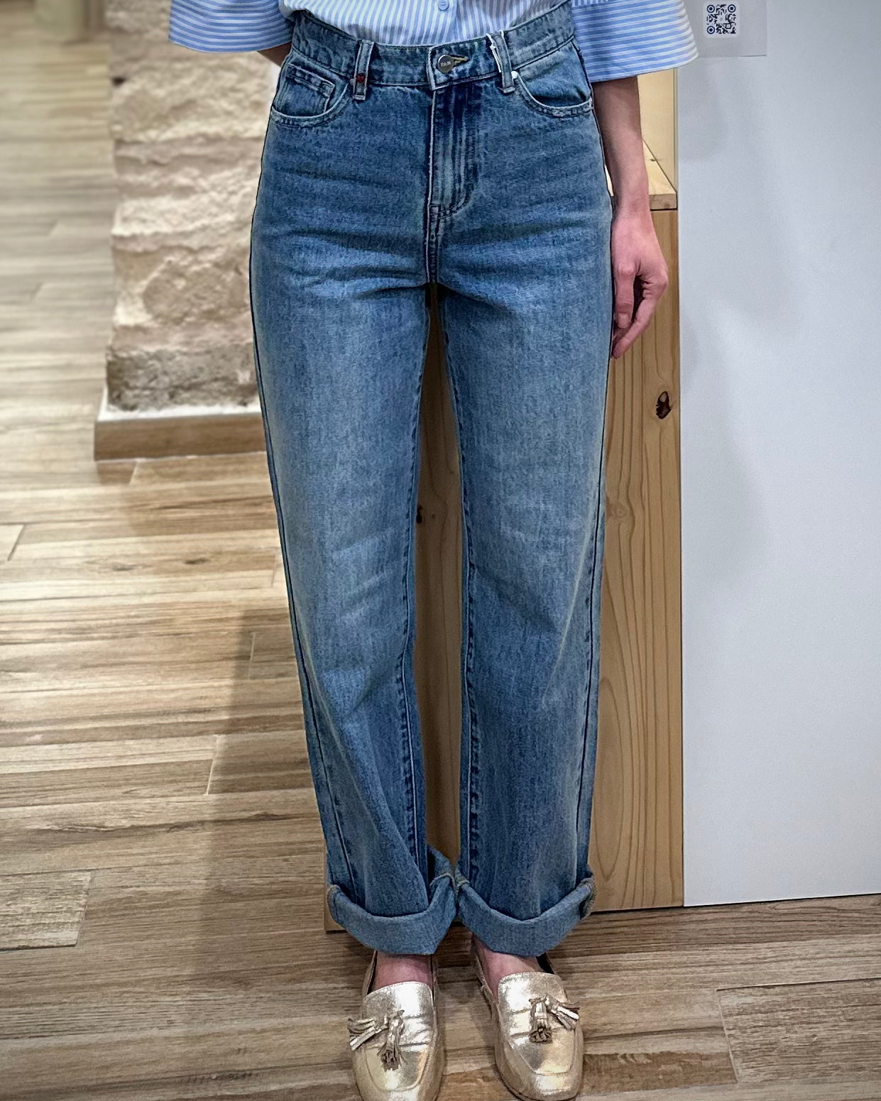 Jean droit long femme silhouette élancée