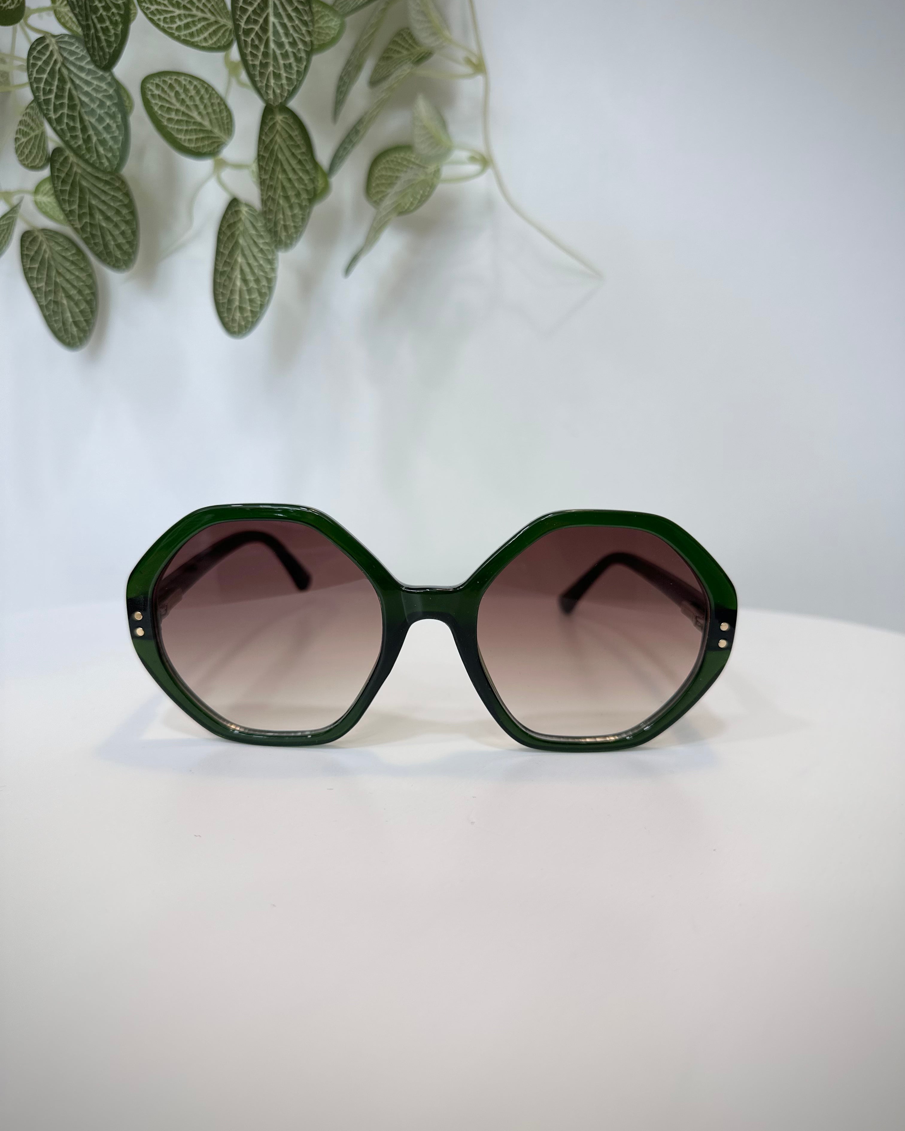 Lunettes rétro femme monture verte transparente 