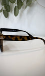 Lunettes rétro chic femme détail monture 