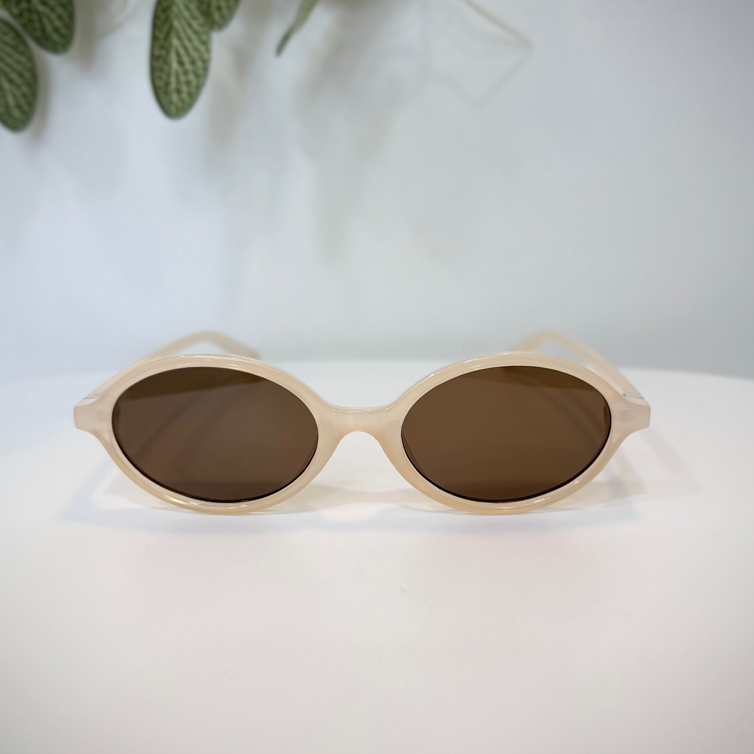 Lunettes IYU Design modèle Lena milky