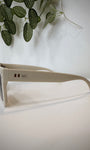 Détail monture brillante lunettes femme 