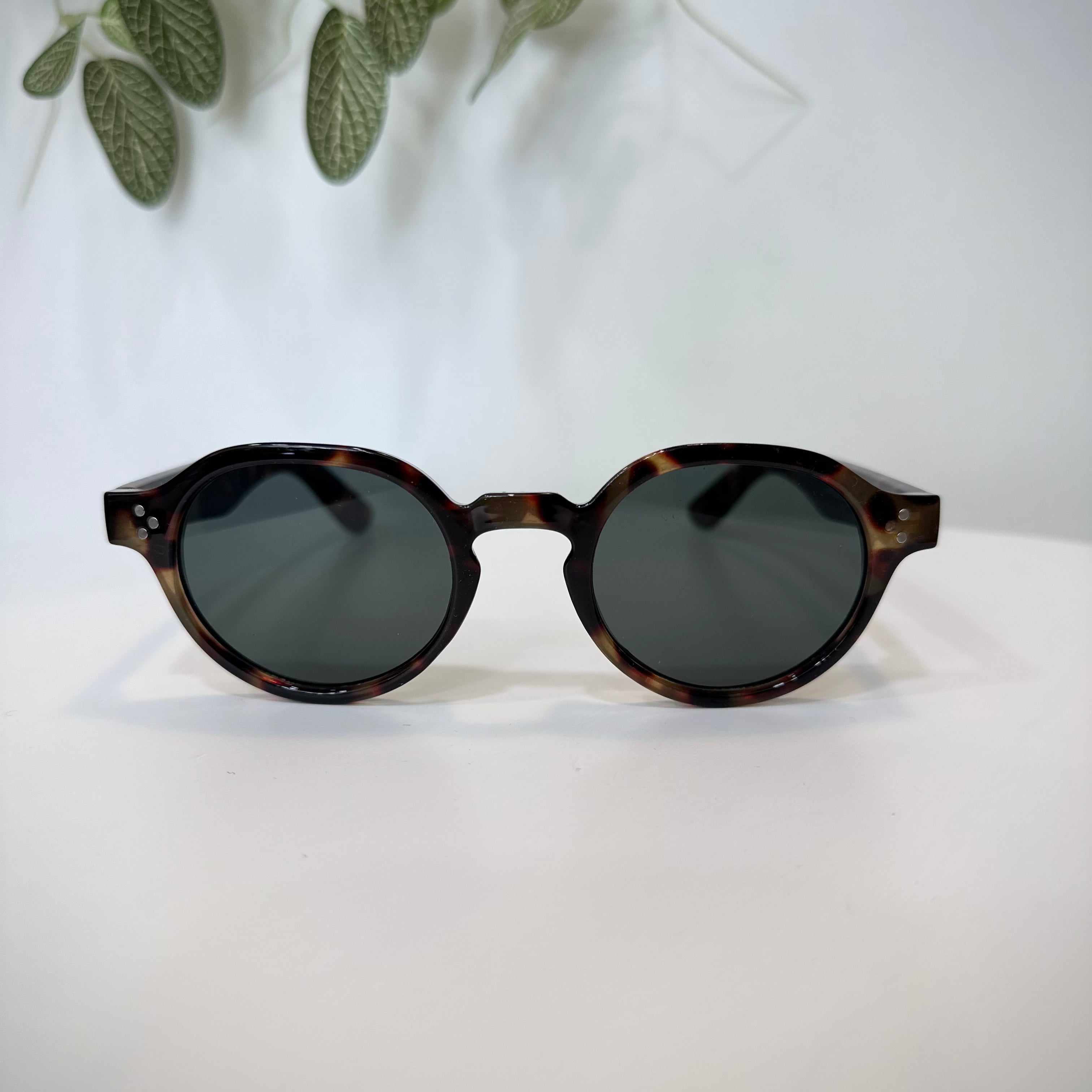 Modèle Orso IYU Design écaille marron 