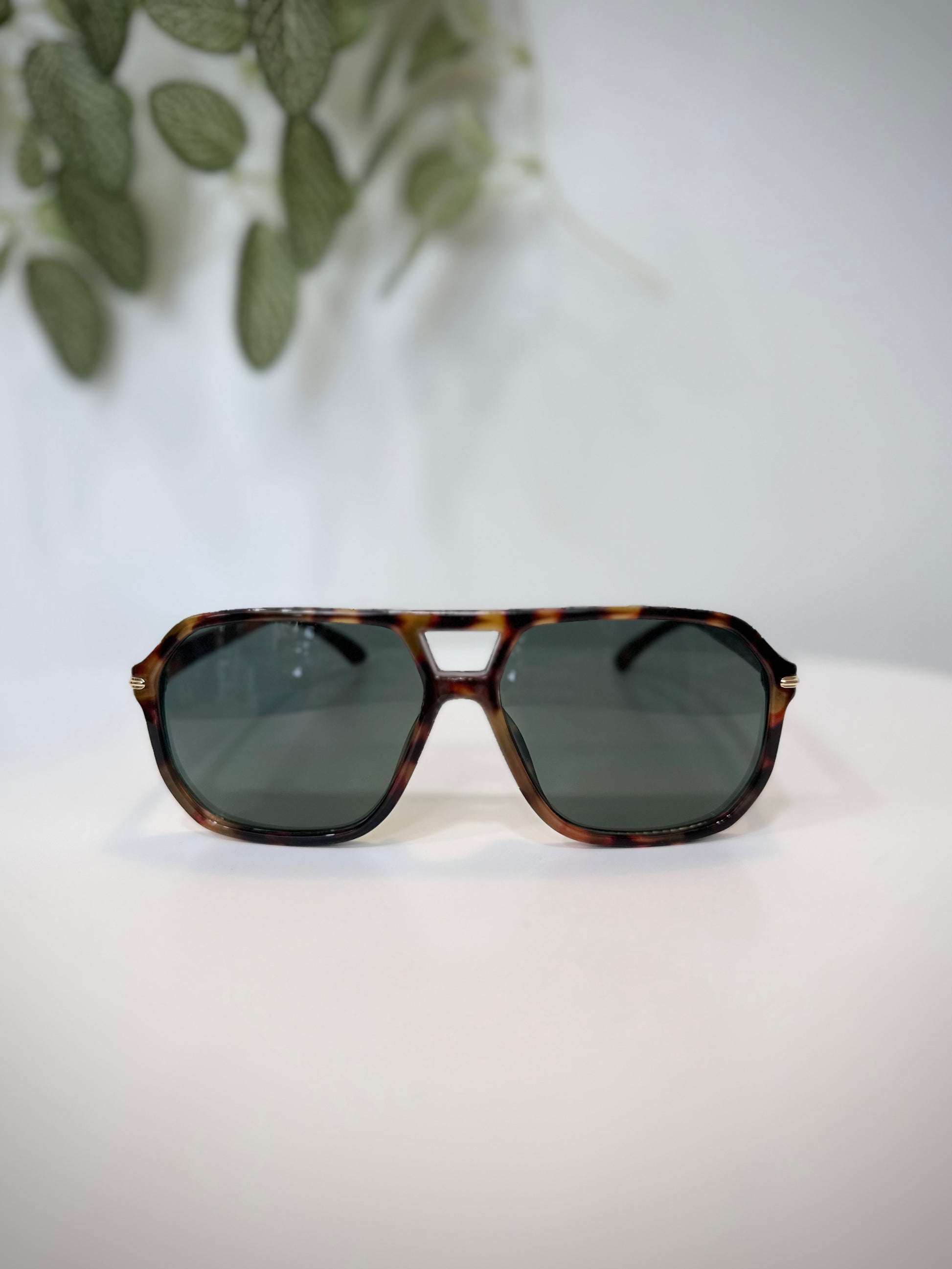 Lunettes femme IYU Design Roman ecaille beige
