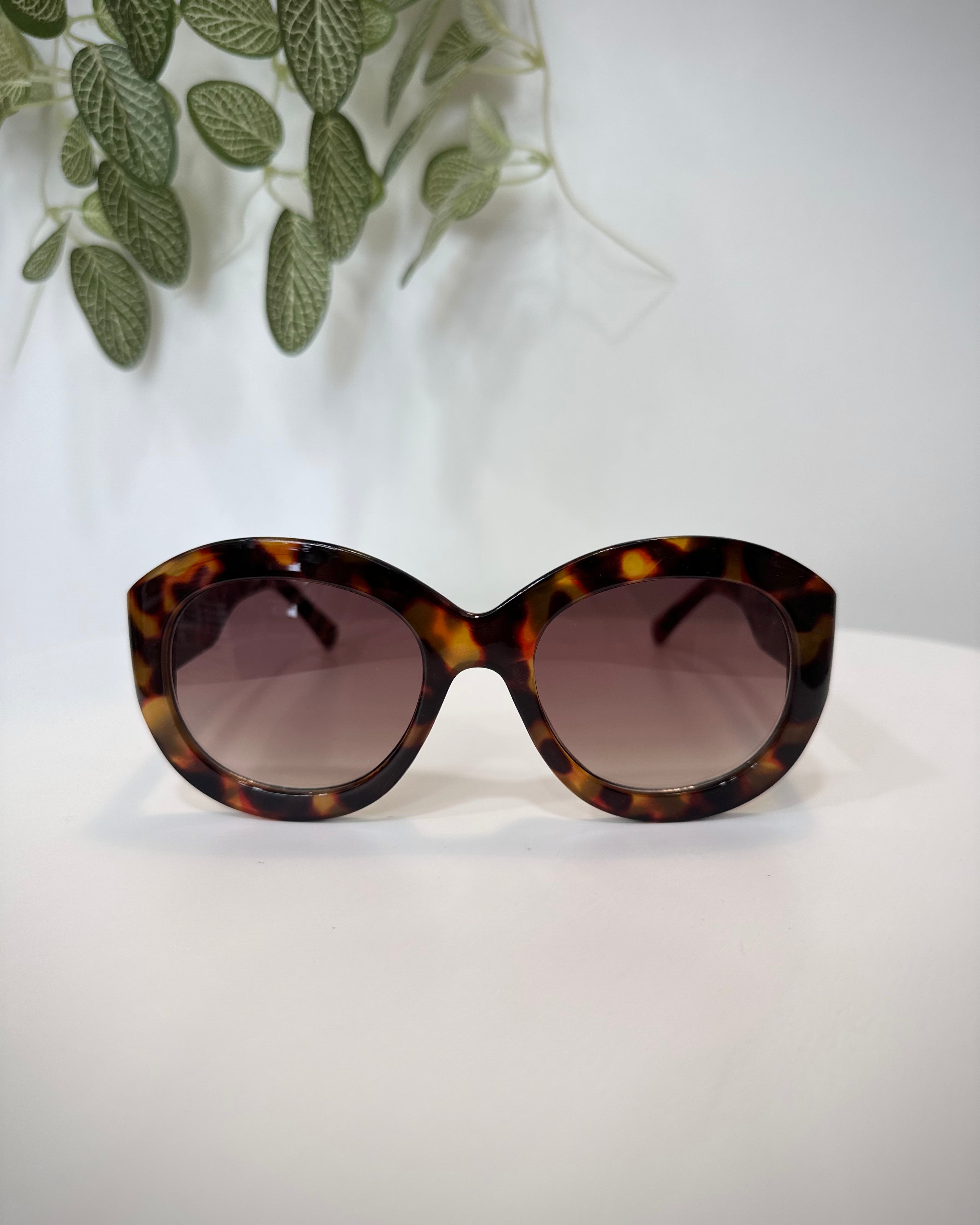 Lunettes de soleil IYU Design Tysia écaille marron