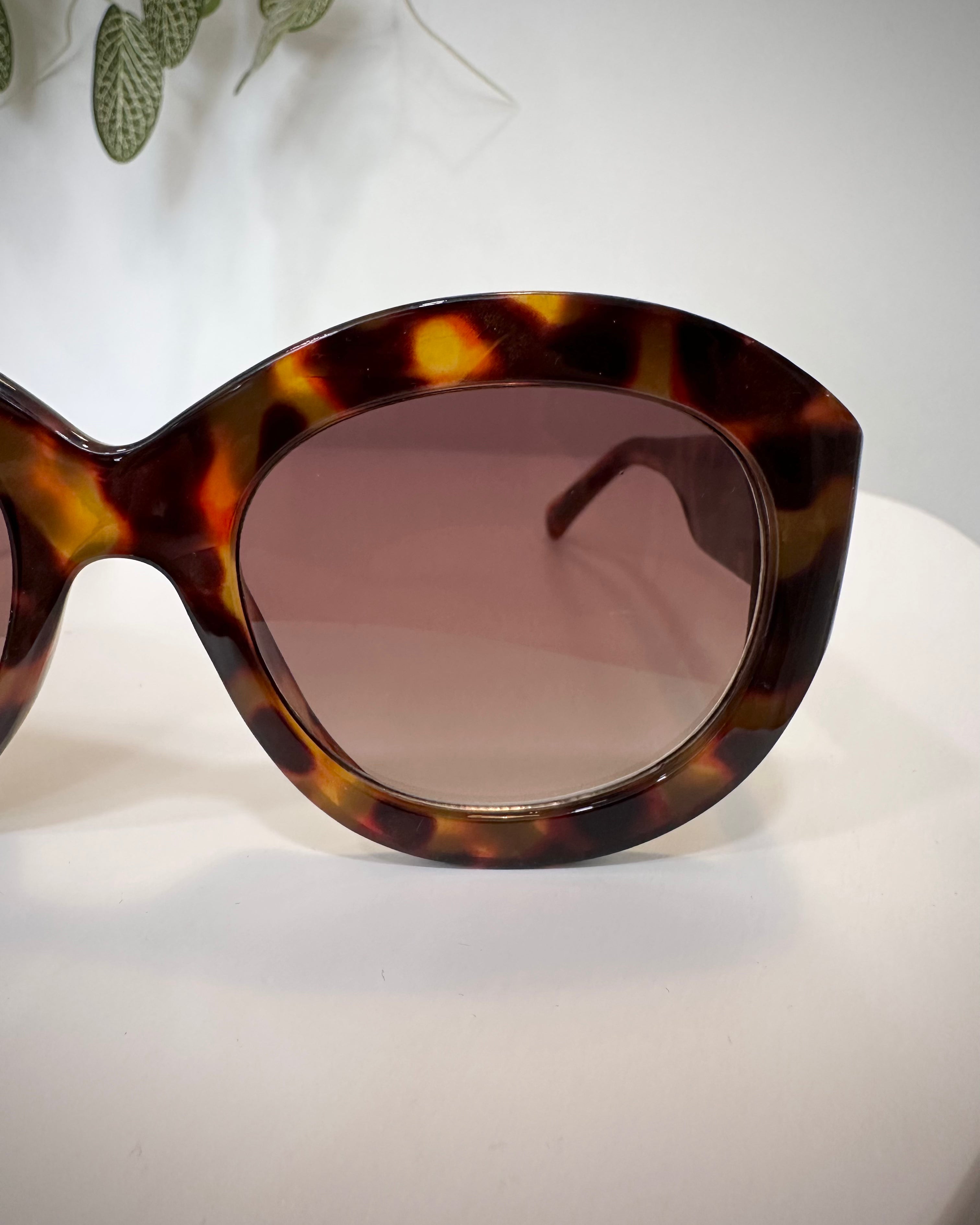 Lunettes femme style œil de chat moderne 