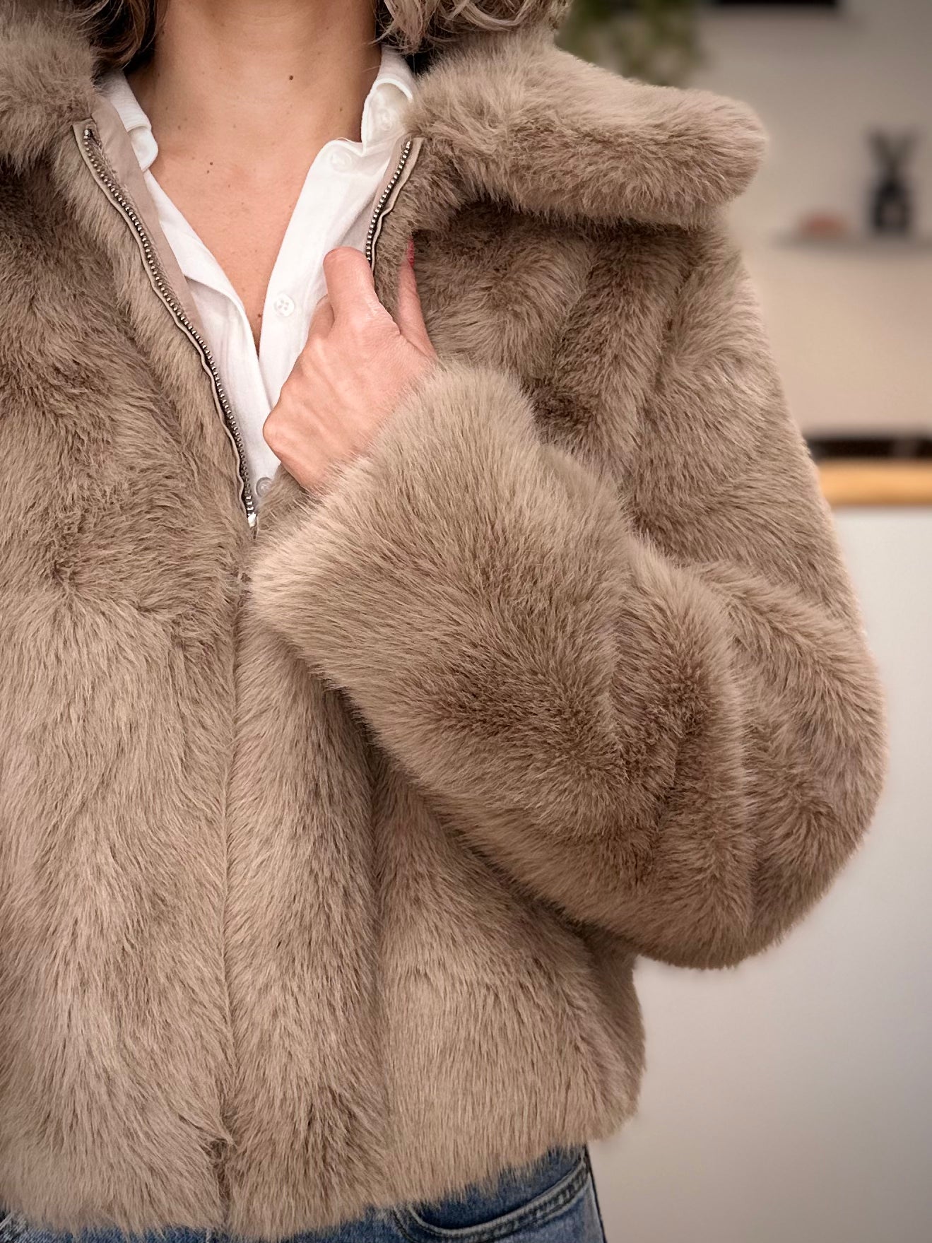 Col à revers manteau fausse fourrure chic