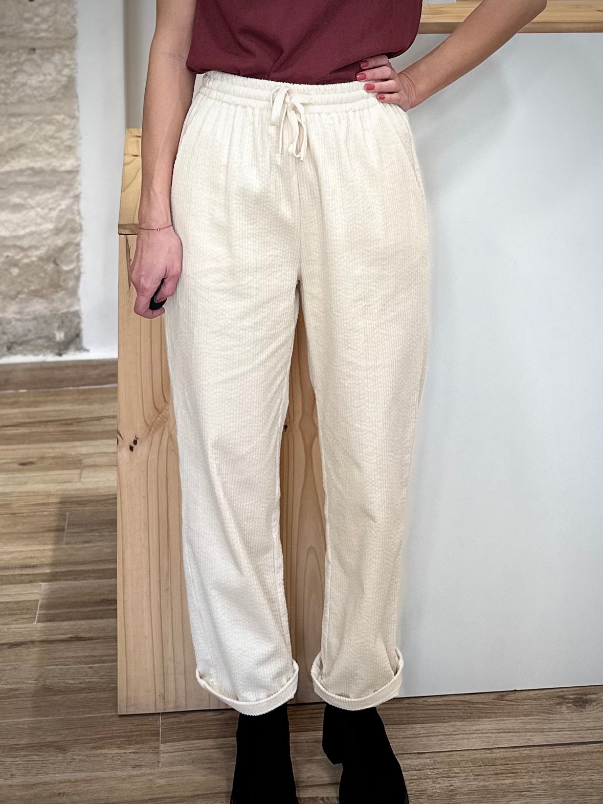 Pantalon LIBERTY écru coupe fluide