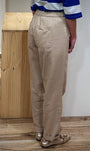Pantalon taille haute beige vue de dos
