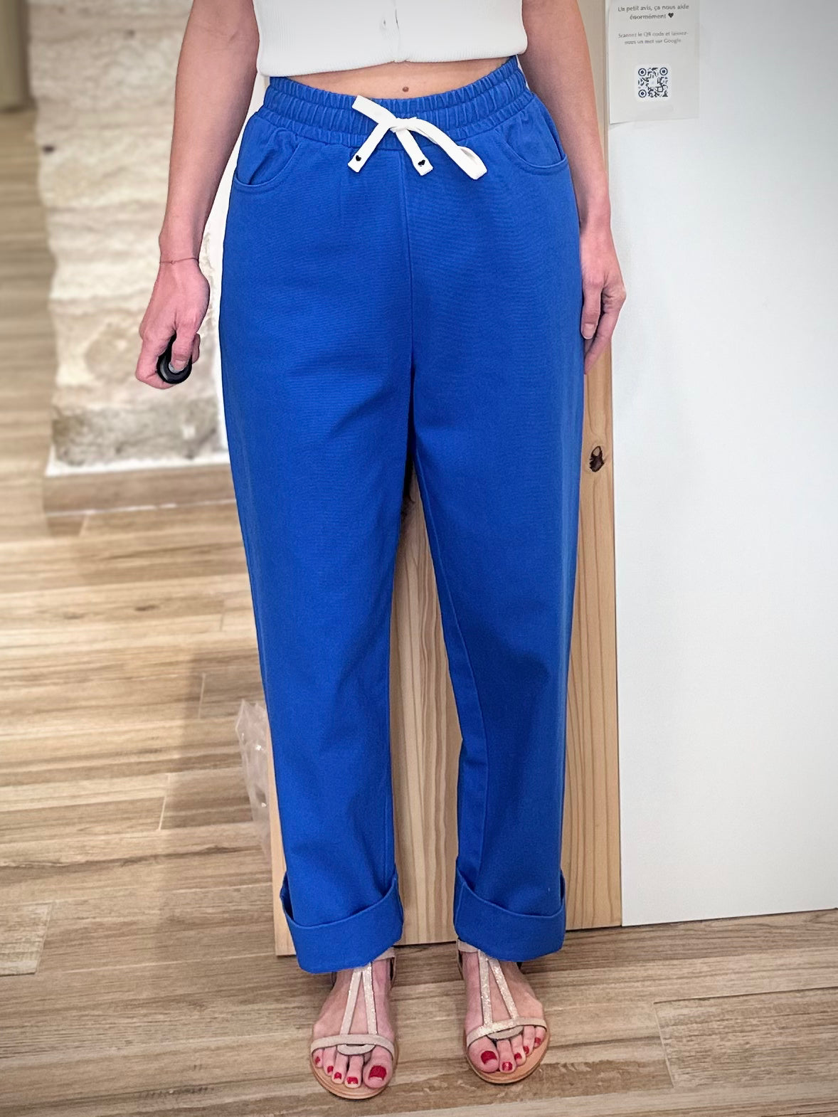 Pantalon femme taille haute bleu casual chic 