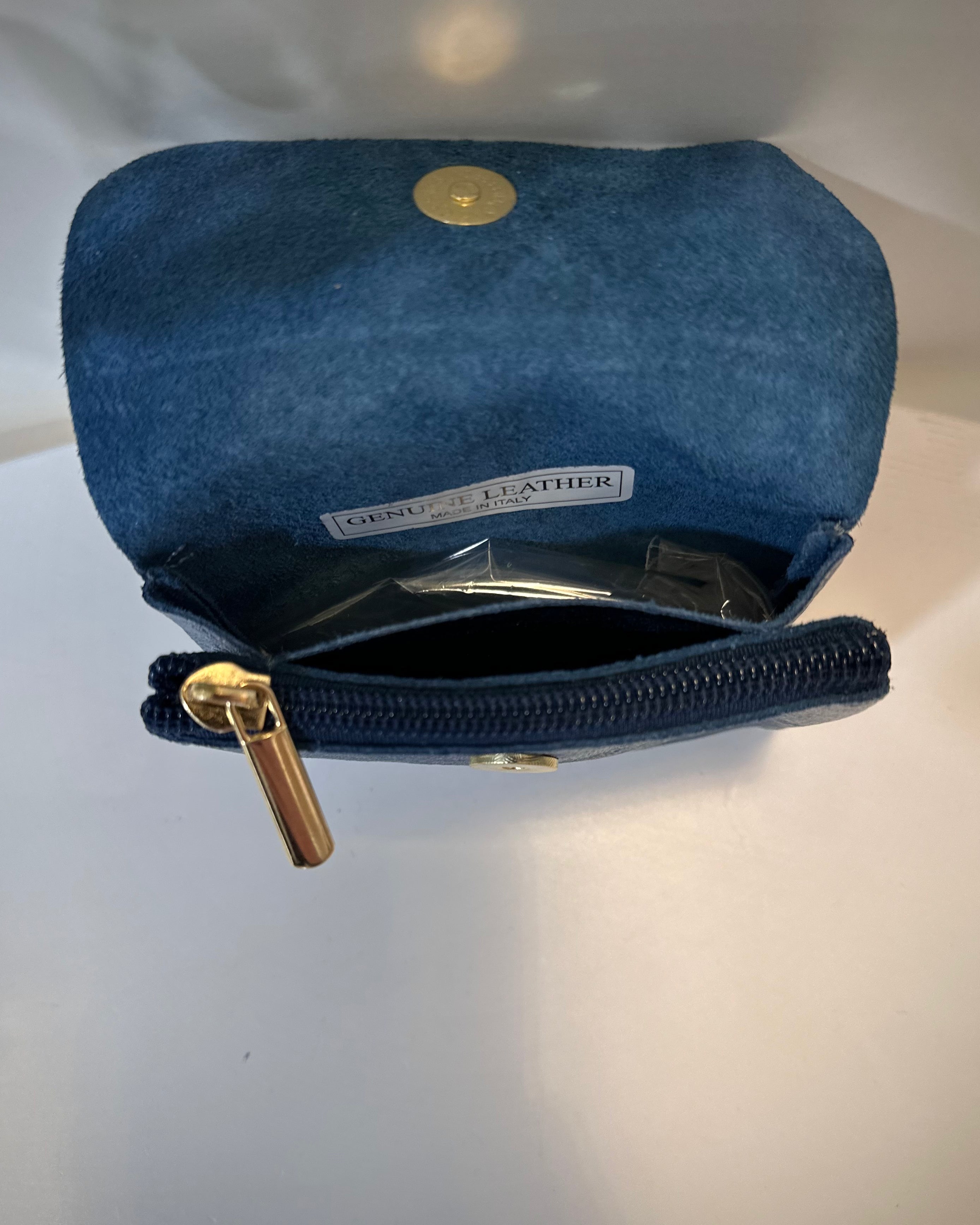 Solea bleu jeans ouvert avec compartiments visibles