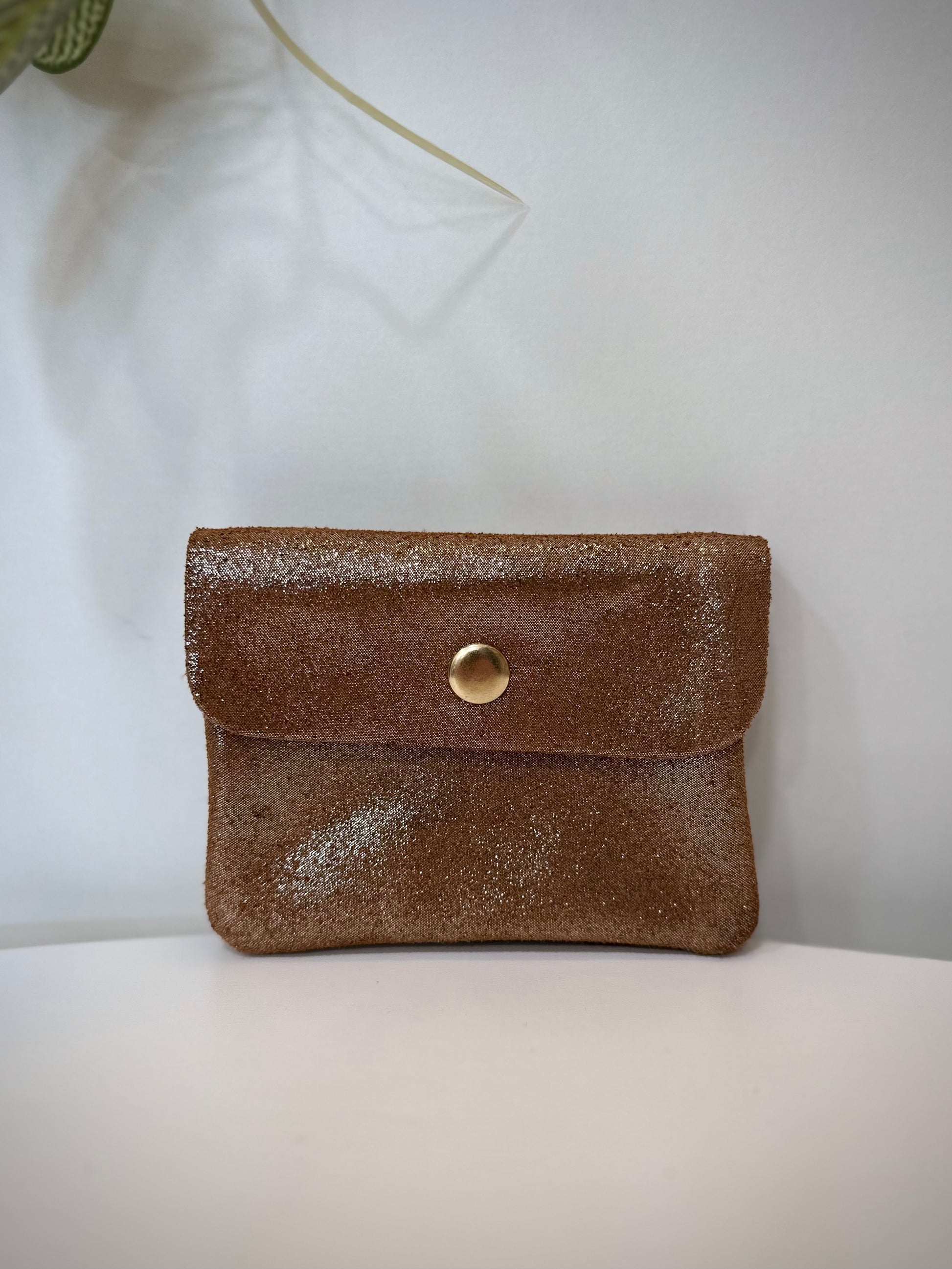 Porte-monnaie en cuir cognac irisé modèle Solea lumineux 