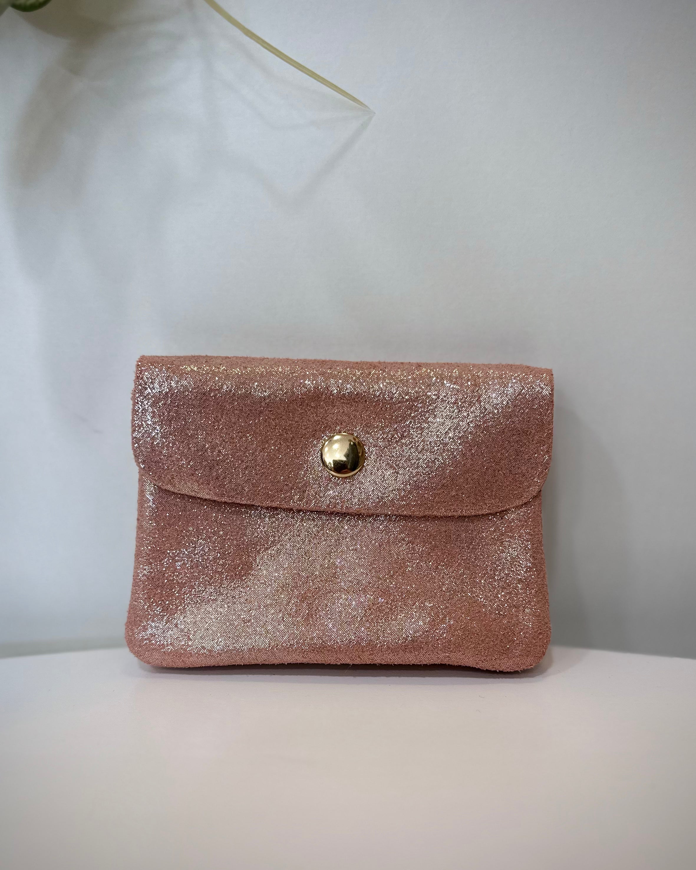 Porte-monnaie en cuir corail irisé modèle Solea lumineux 