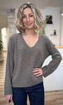 Pull col V femme taupe oversize