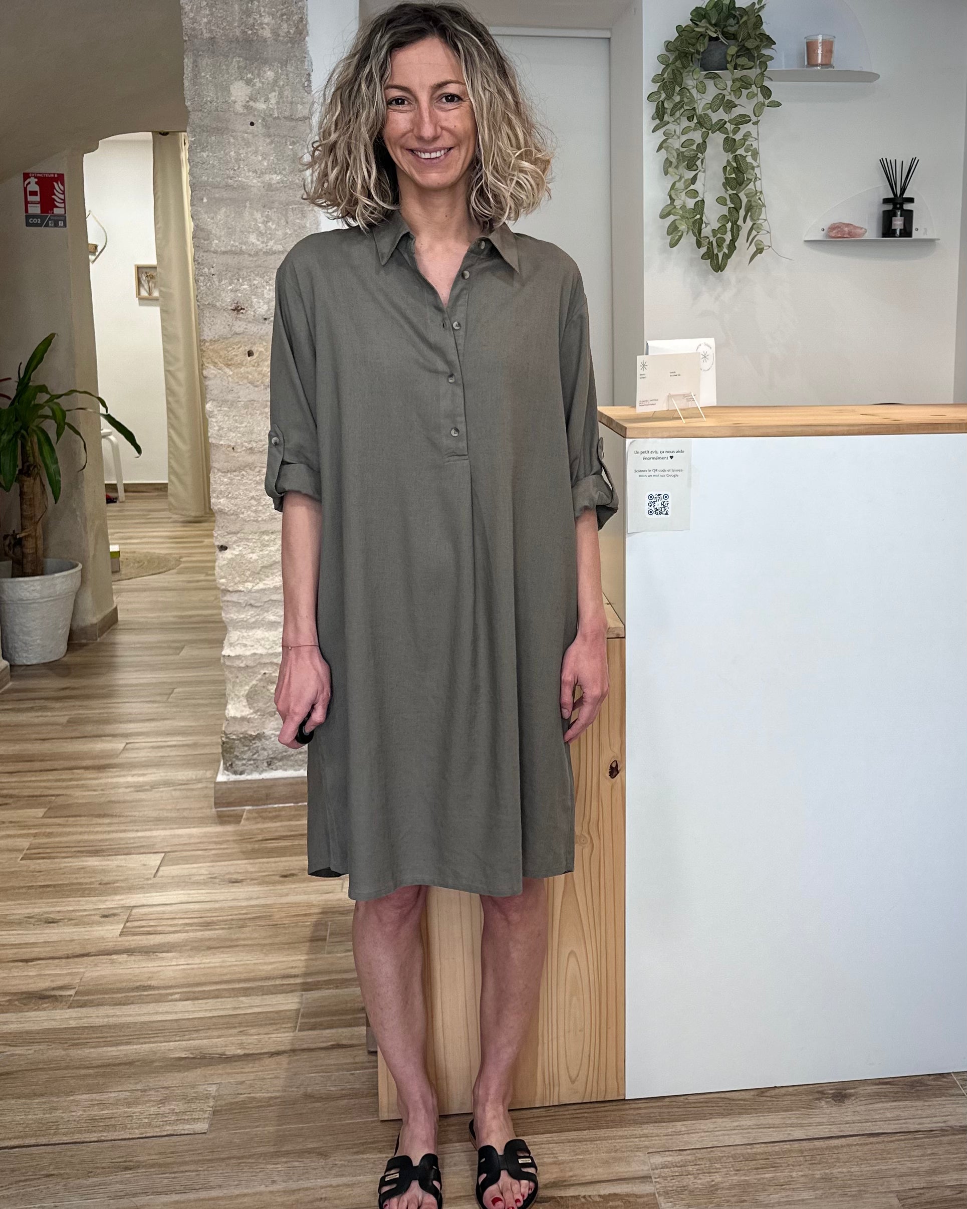 Robe ample kaki en viscose et lin 