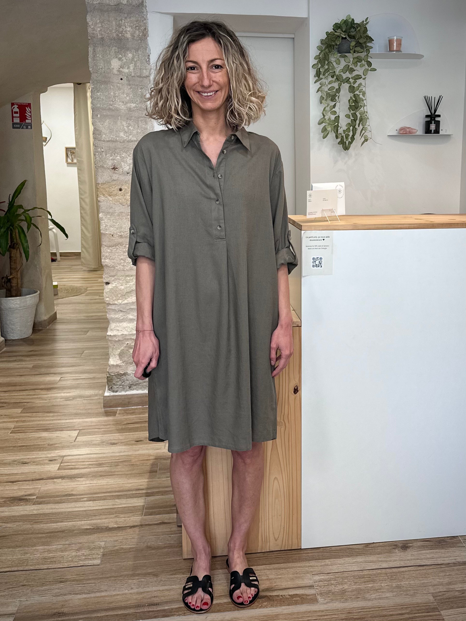 Robe ample kaki en viscose et lin 