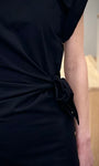 Détail lien à nouer à la taille robe remia