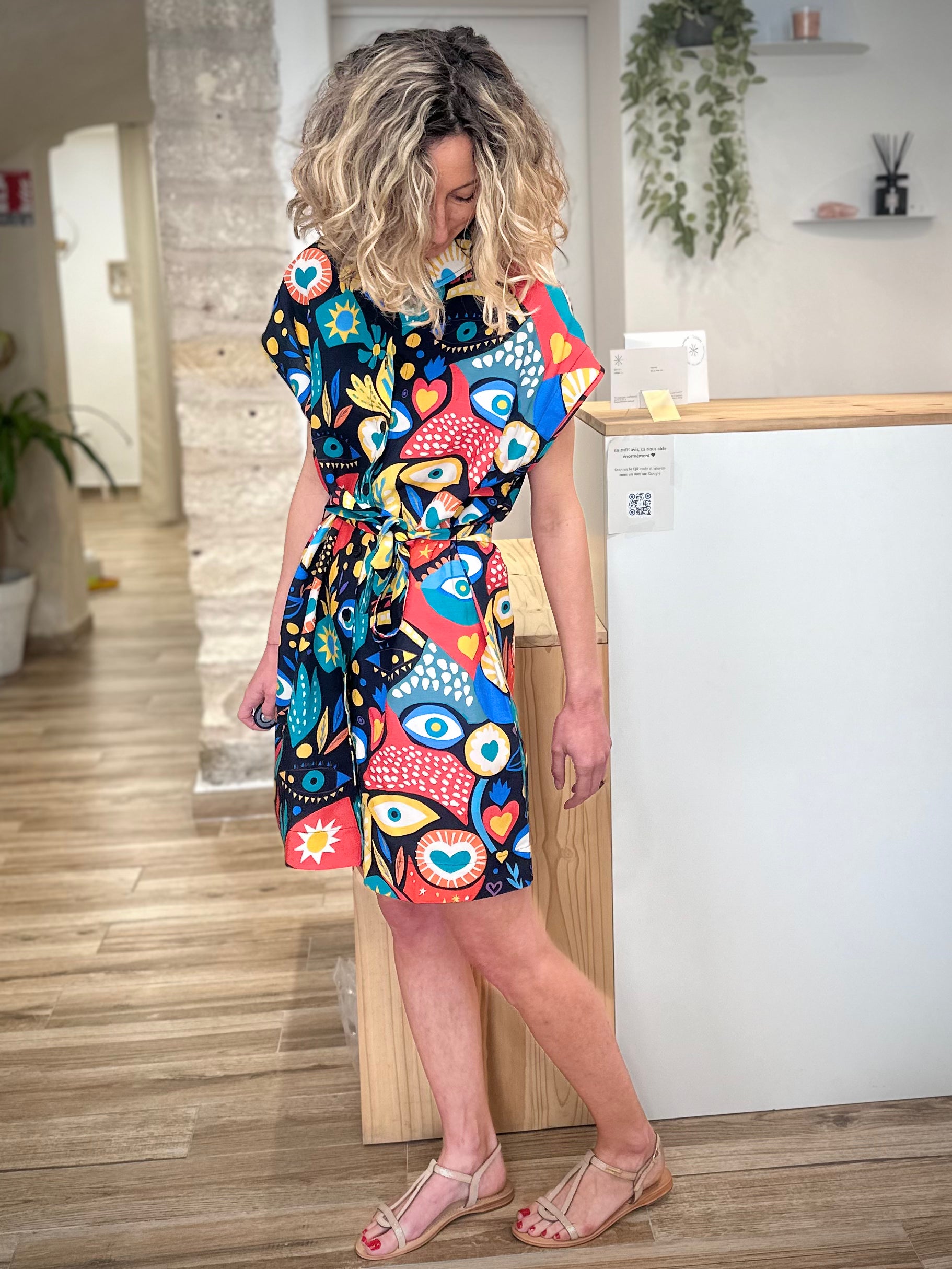 Robe courte fluide femme imprimé graphique 
