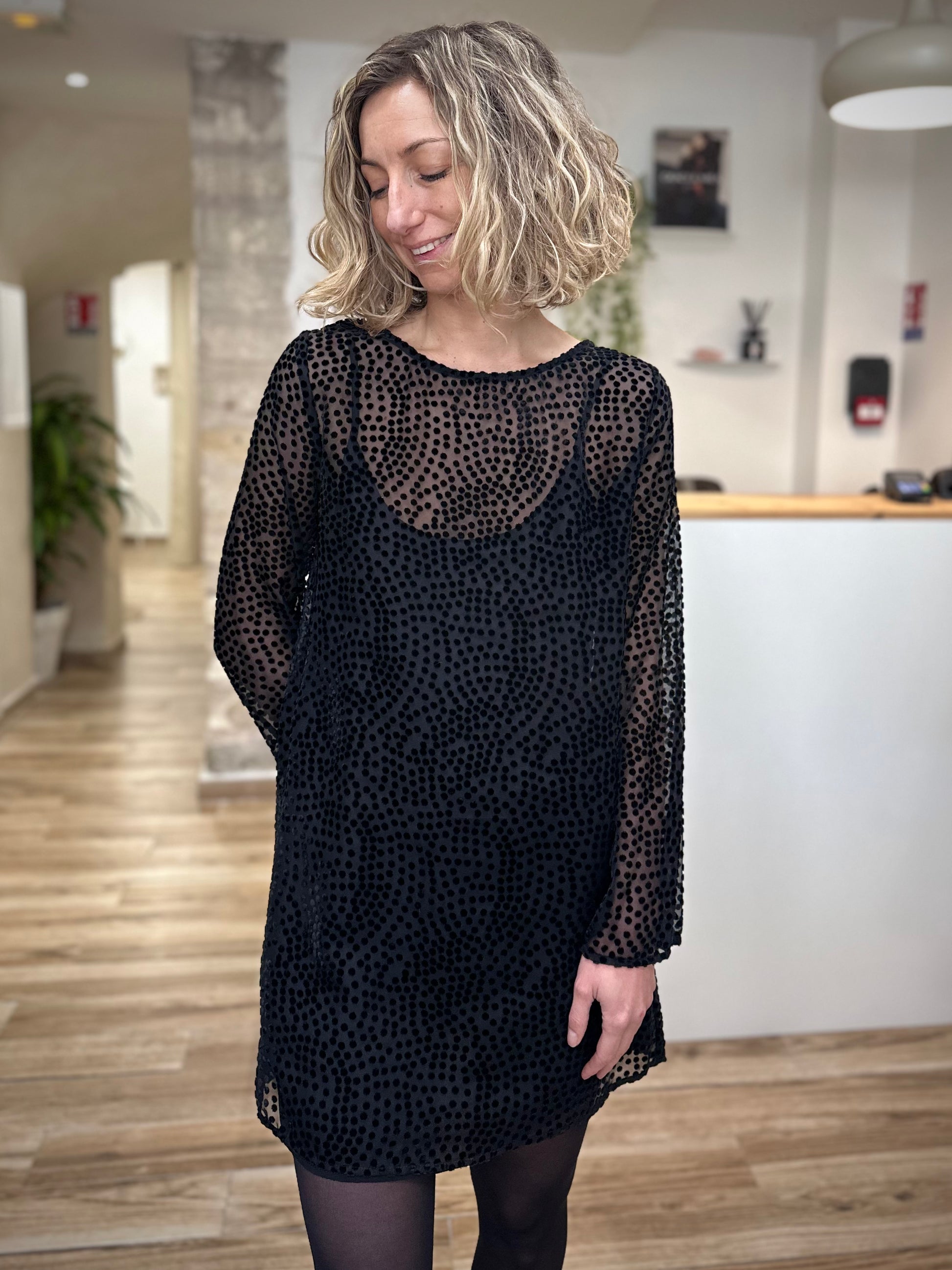 Robe féminine et fluide pour fêtes ou quotidien