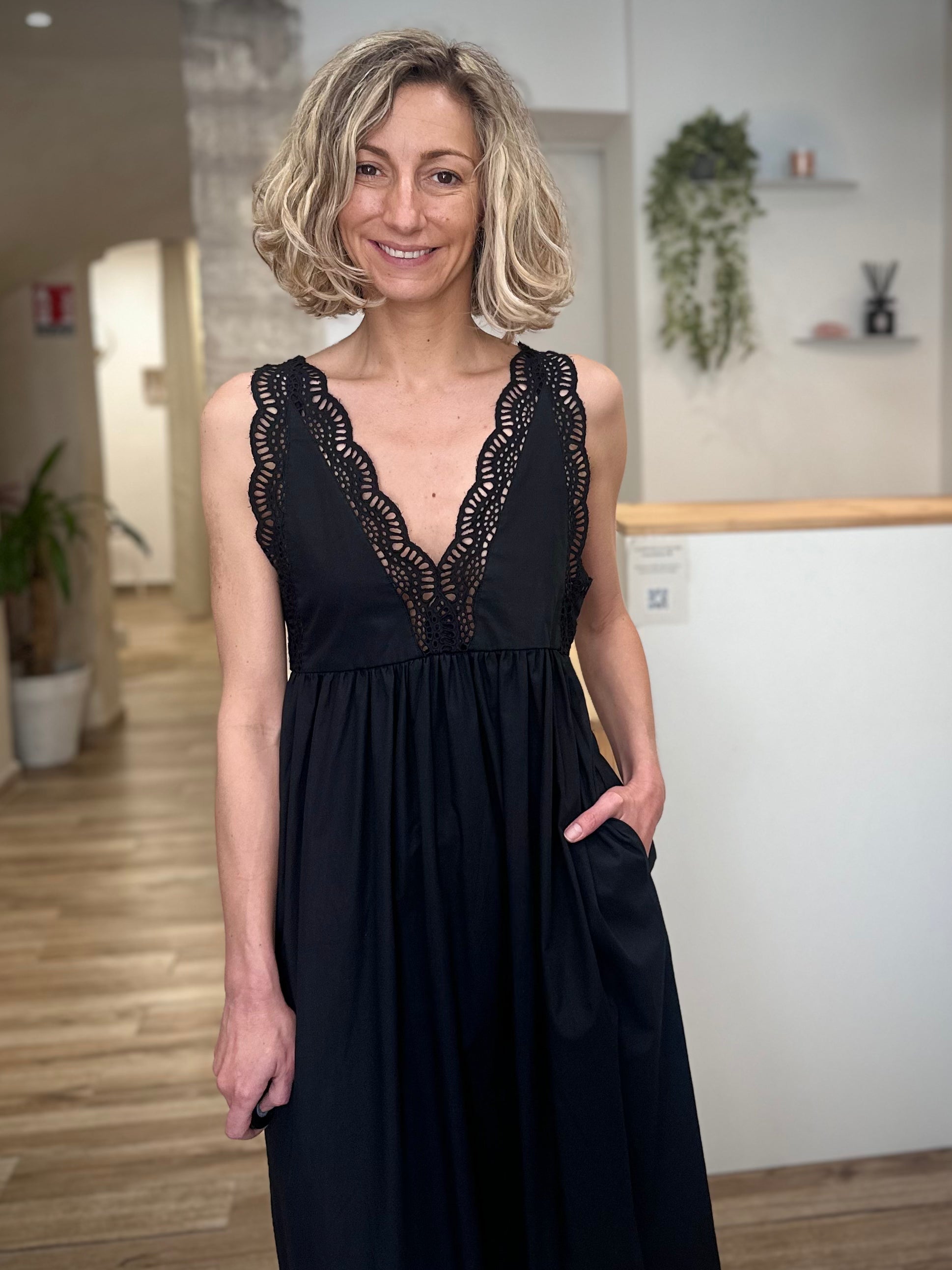 Robe Laure+Max noire style bohème chic 