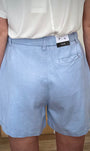 Short fluide femme style raffiné été de dos