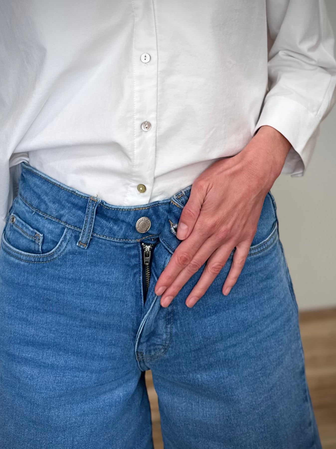 Détail fermeture zippée short Lorelei