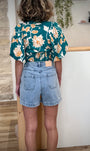 Short bleu denim femme style intemporel de dos