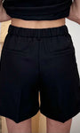 Détail taille élastiquée short femme noir 