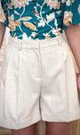Short femme à plis devant style chic 