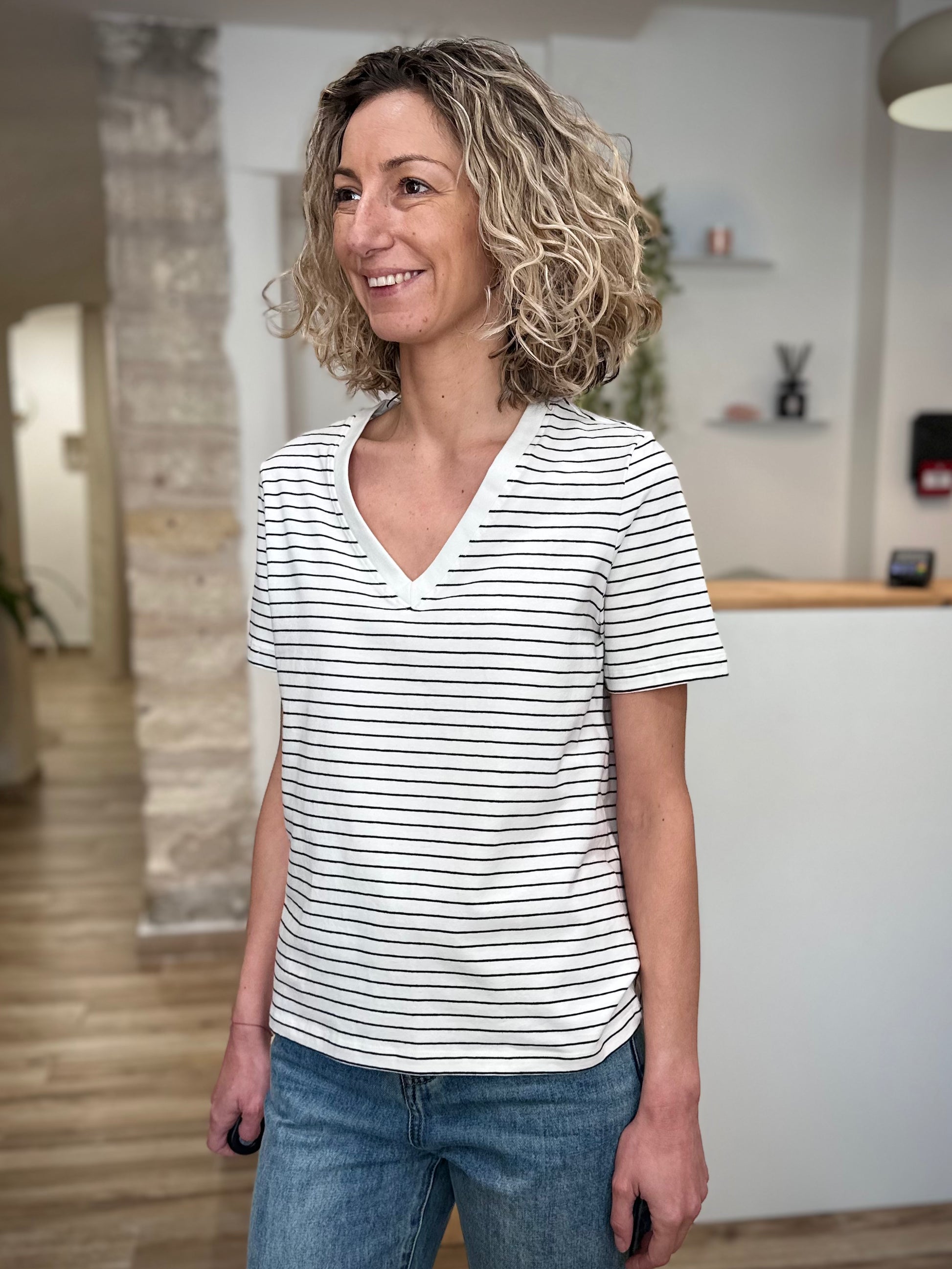 Haut basique rayé élégant femme 