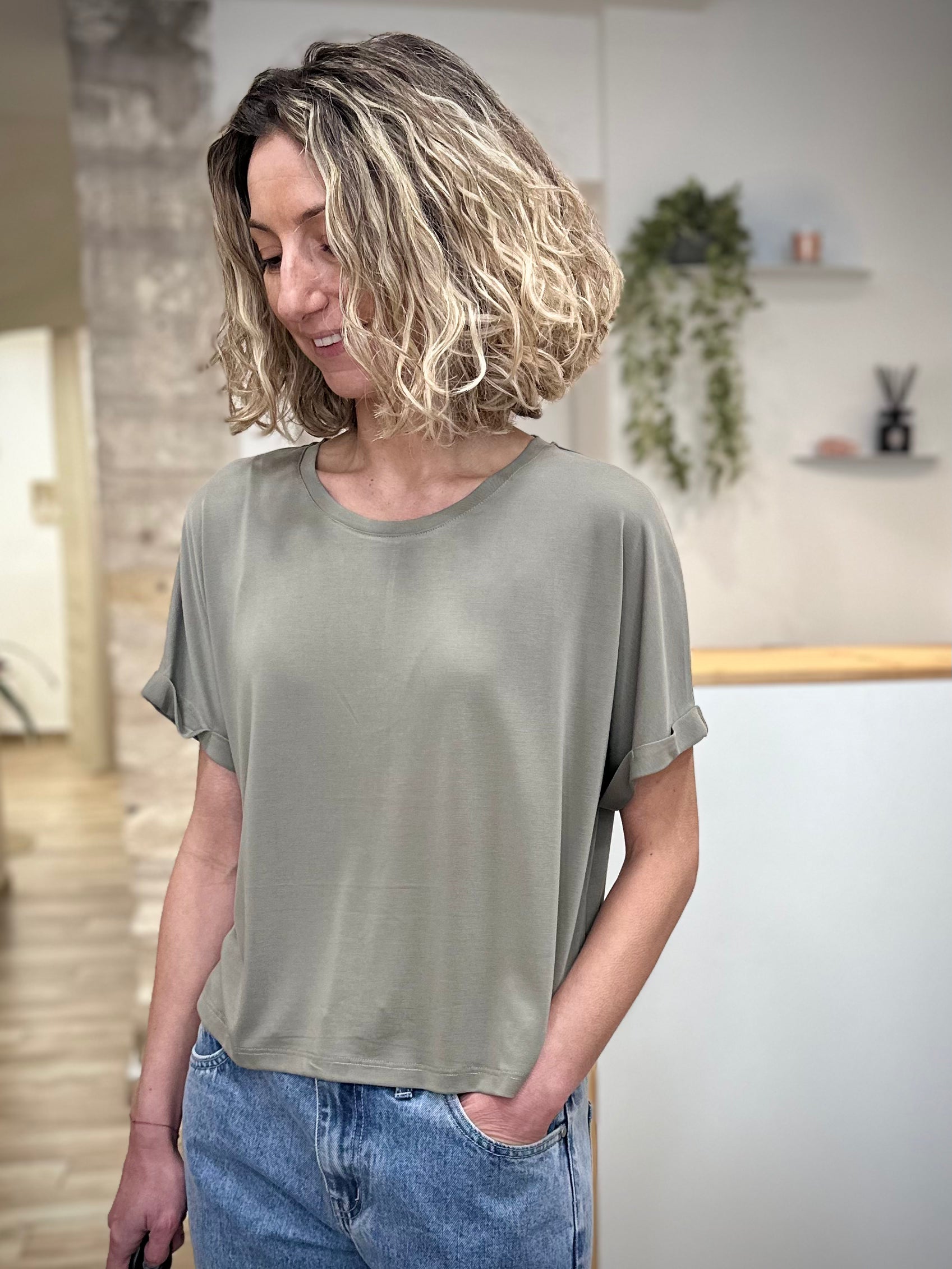 Silhouette décontractée top oversize kaki