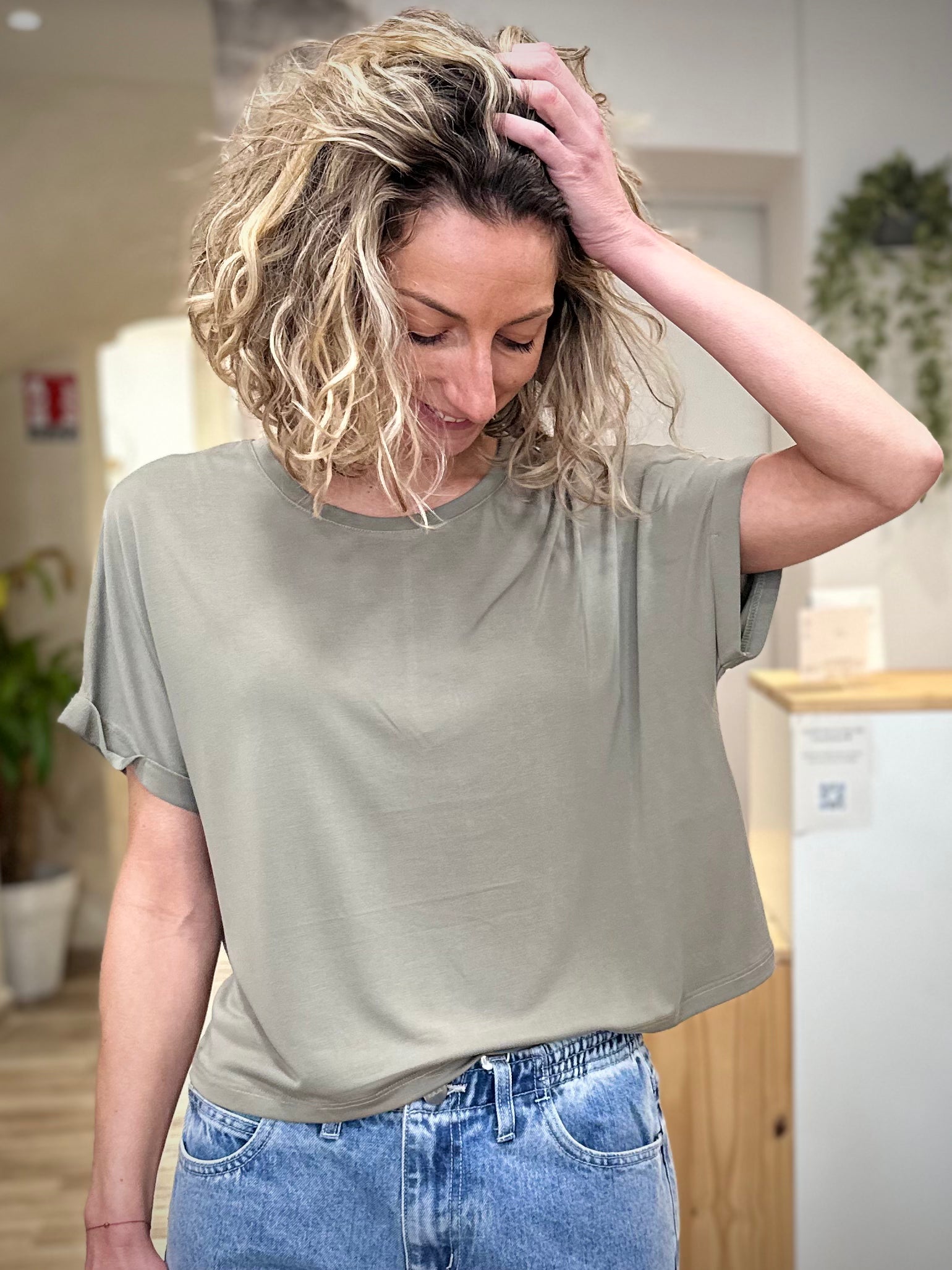 T-shirt ample kaki style épuré femme